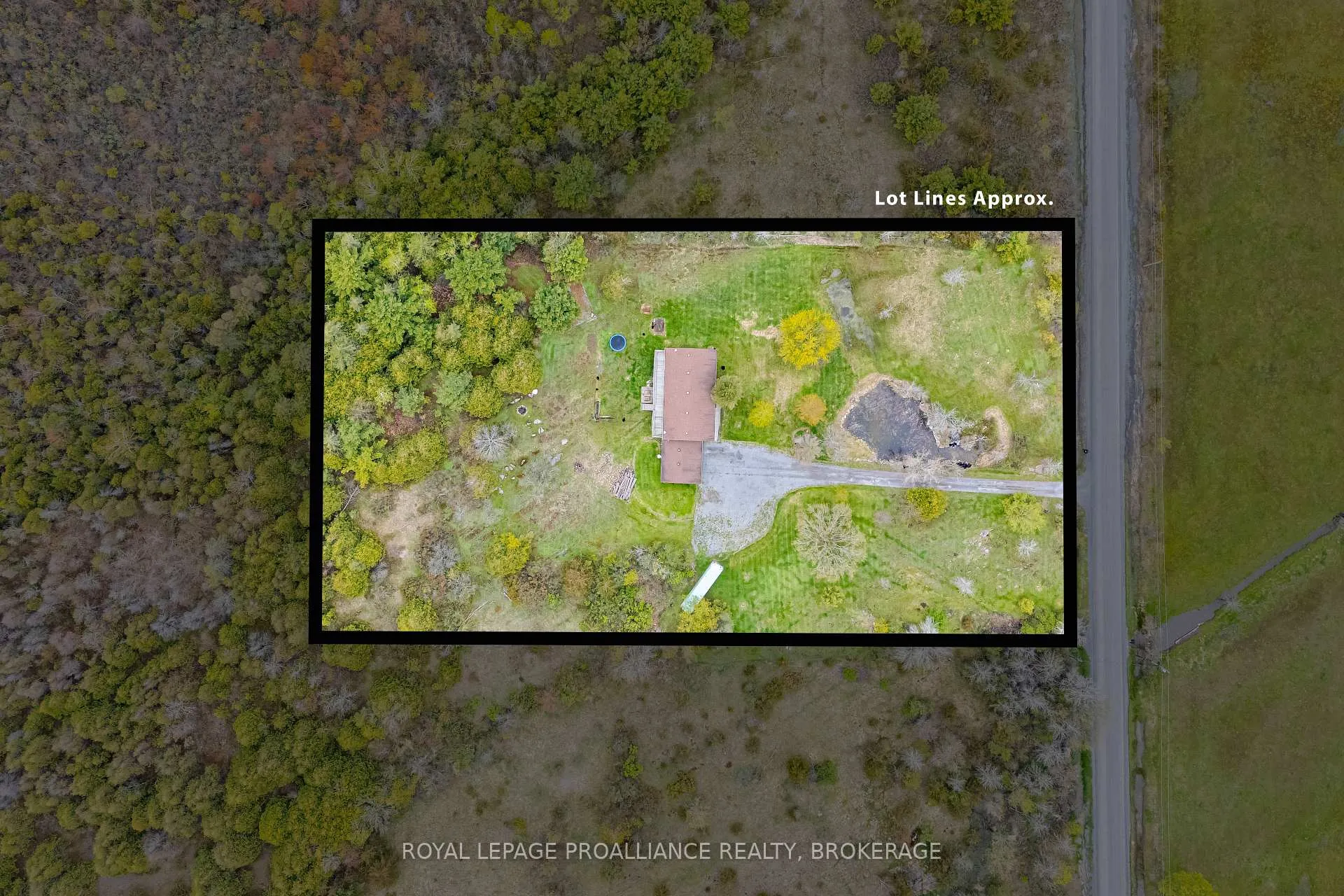 Photo 3 of 4779 Florida Road, Loyalist, Lennox and Addington - South — HOMEH