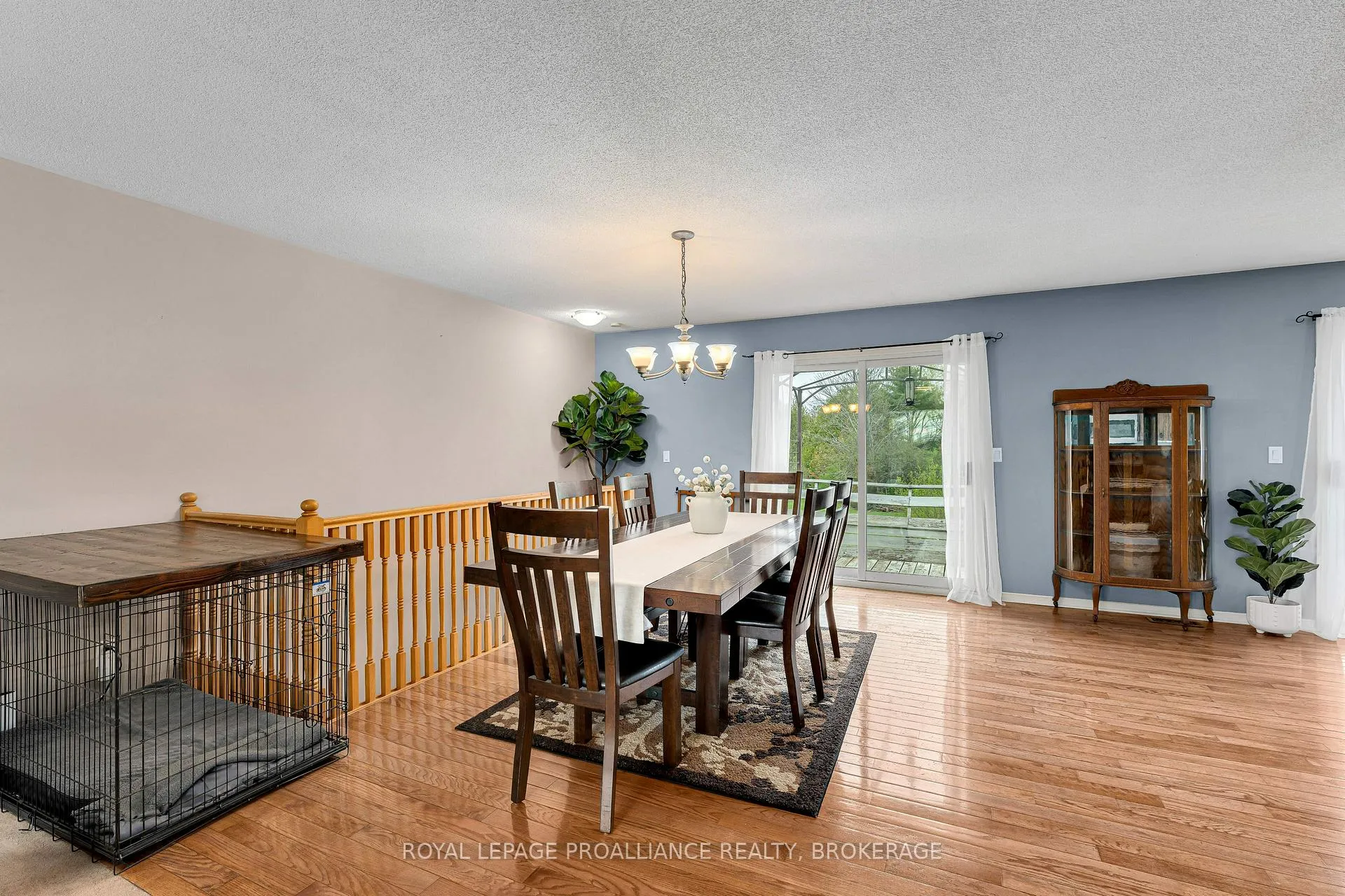 Photo 12 of 4779 Florida Road, Loyalist, Lennox and Addington - South — HOMEH