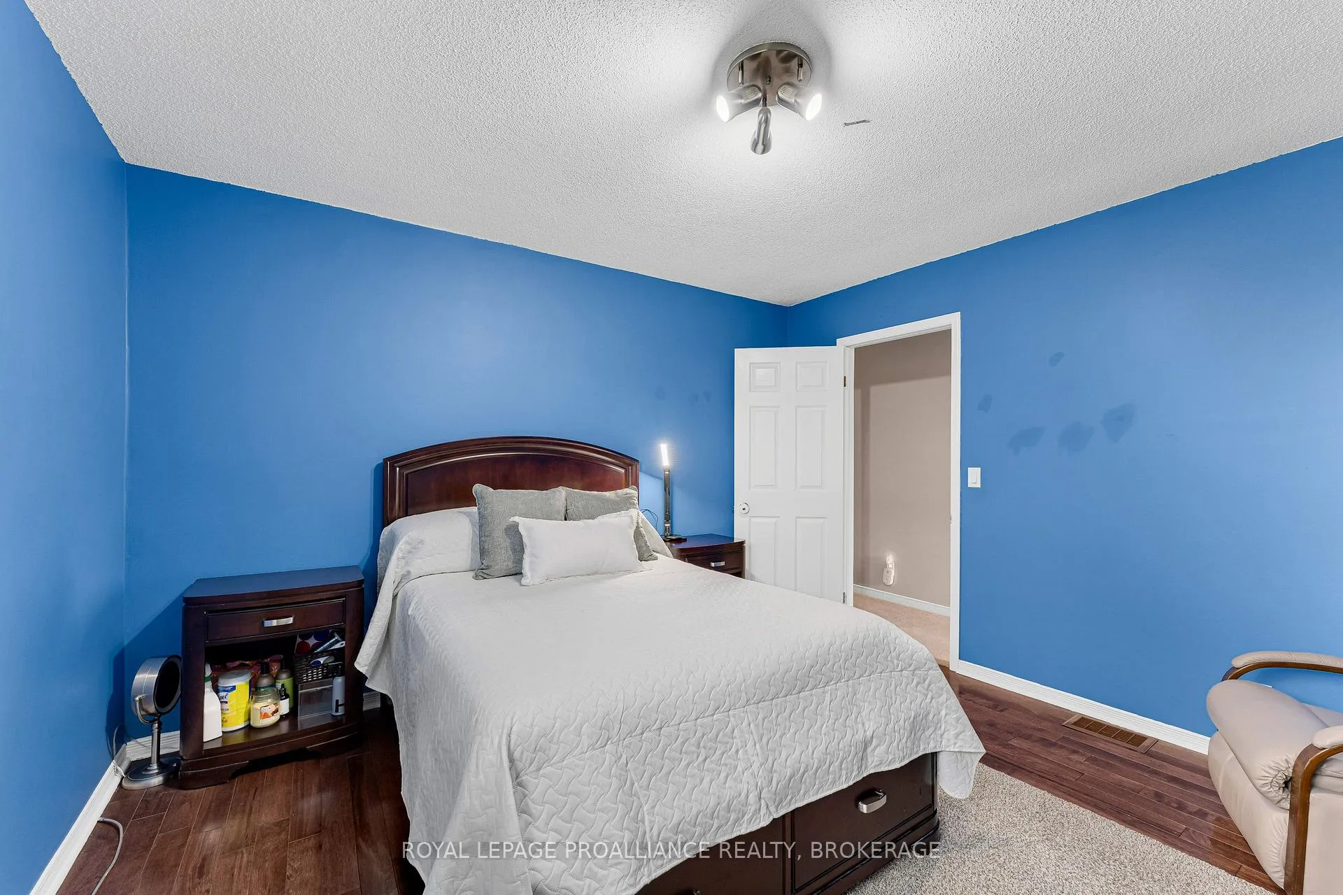 Photo 25 of 4779 Florida Road, Loyalist, Lennox and Addington - South — HOMEH