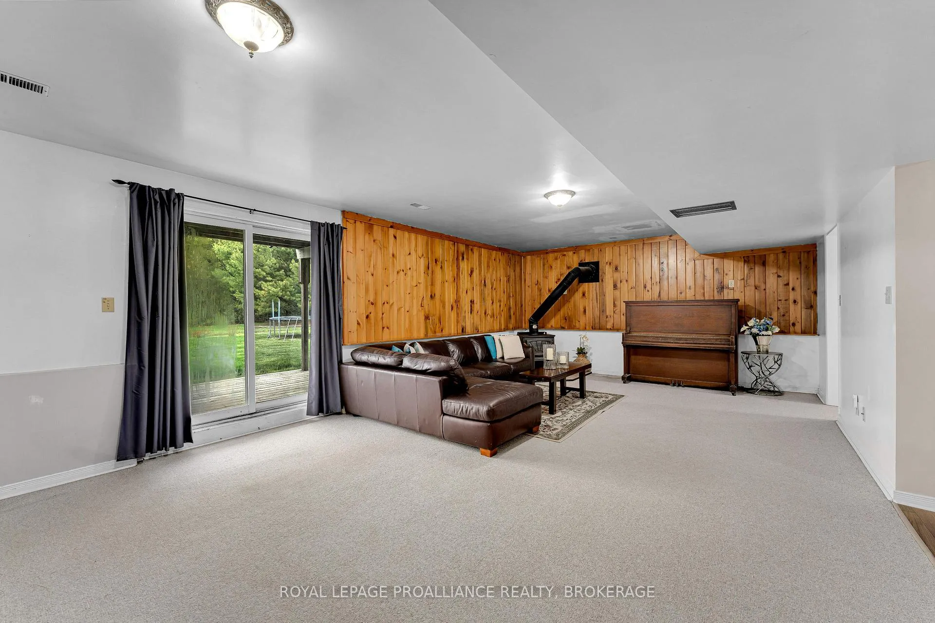 Photo 36 of 4779 Florida Road, Loyalist, Lennox and Addington - South — HOMEH