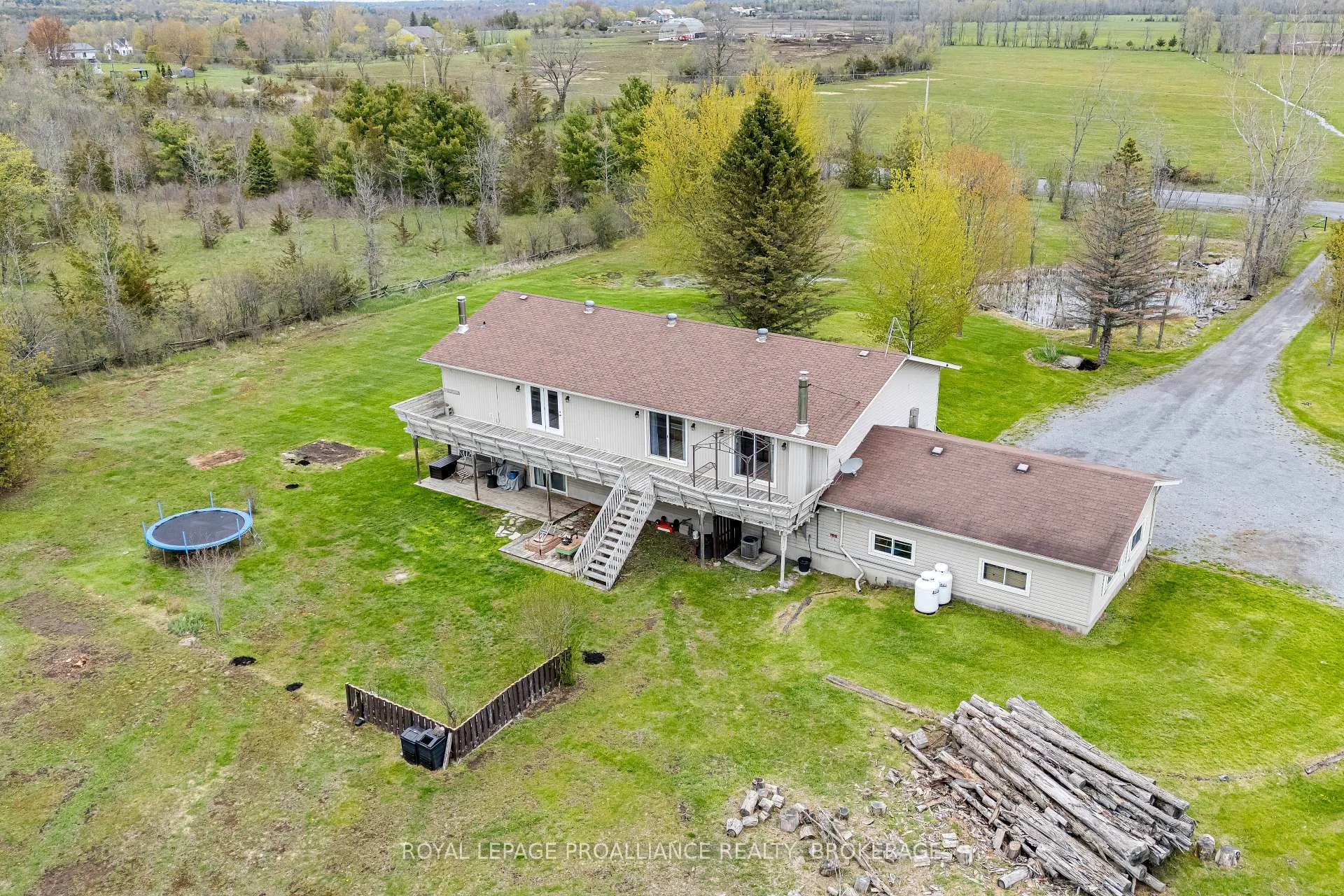 Photo 43 of 4779 Florida Road, Loyalist, Lennox and Addington - South — HOMEH