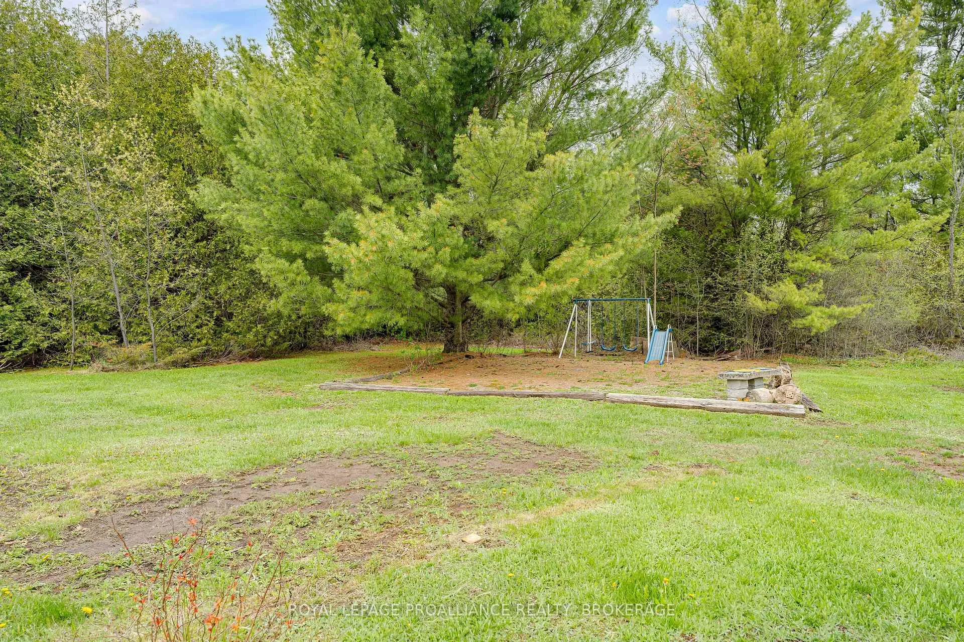 Photo 47 of 4779 Florida Road, Loyalist, Lennox and Addington - South — HOMEH