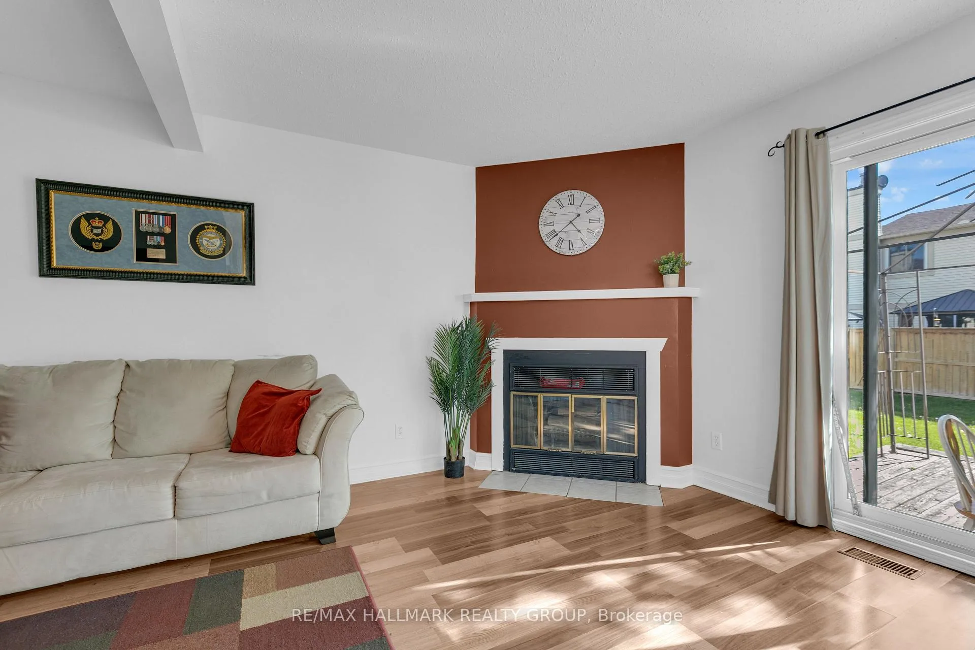 Photo 3 of Unit 42, 521 Canotia Place, Ottawa, Fallingbrook/Pineridge — HOMEH