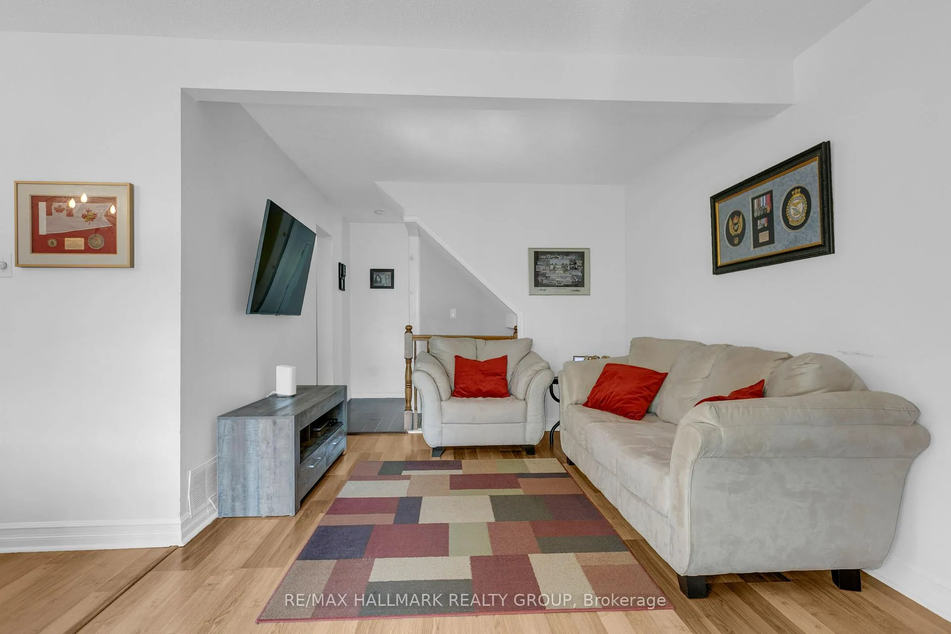 Photo 4 of Unit 42, 521 Canotia Place, Ottawa, Fallingbrook/Pineridge — HOMEH