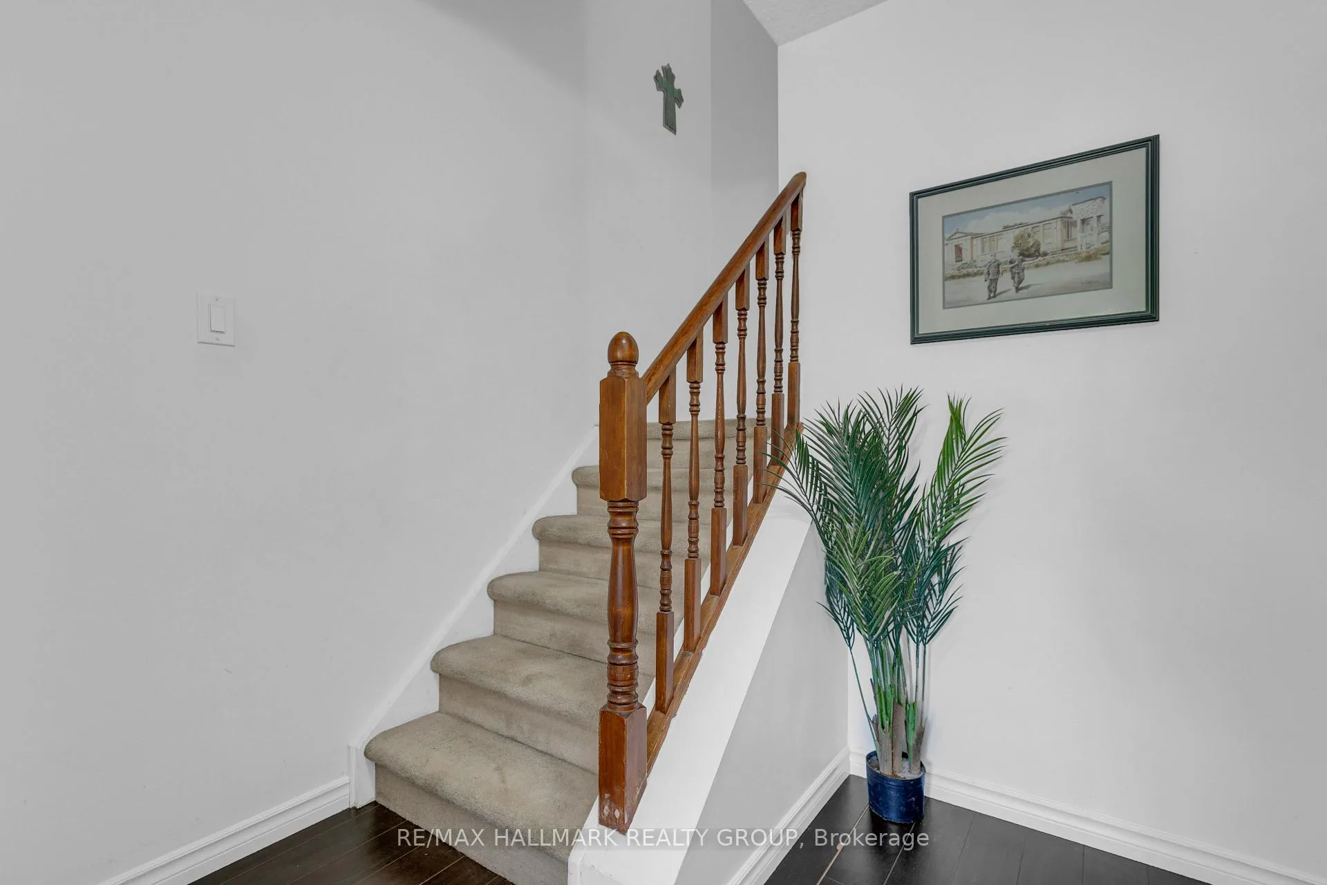Photo 12 of Unit 42, 521 Canotia Place, Ottawa, Fallingbrook/Pineridge — HOMEH