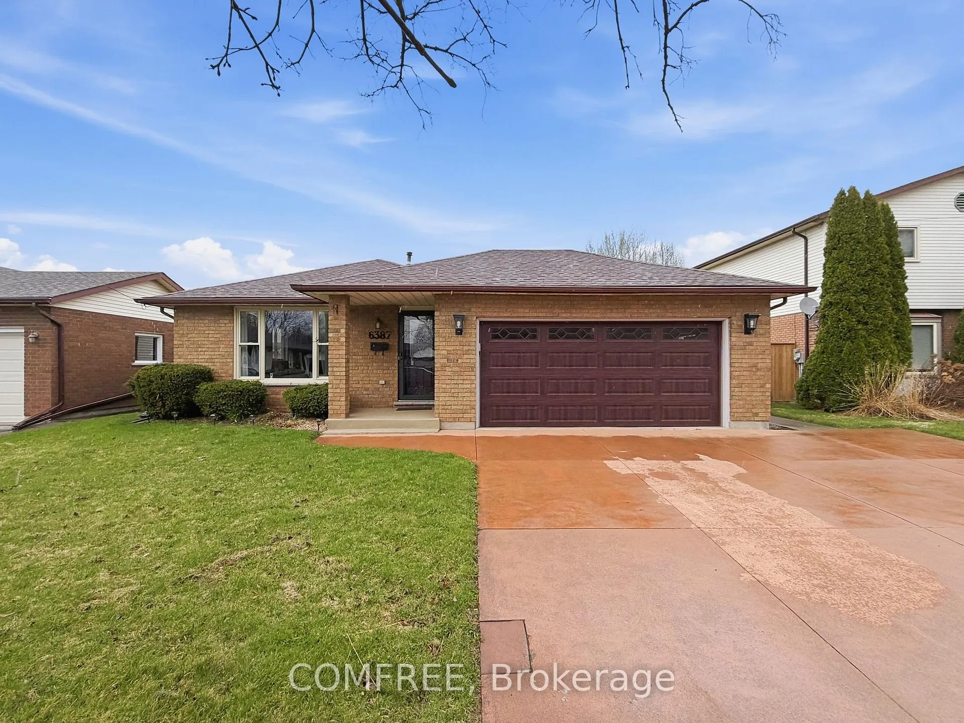 Photo 1 of 6387 Riall Street, Niagara Falls, Stamford — HOMEH