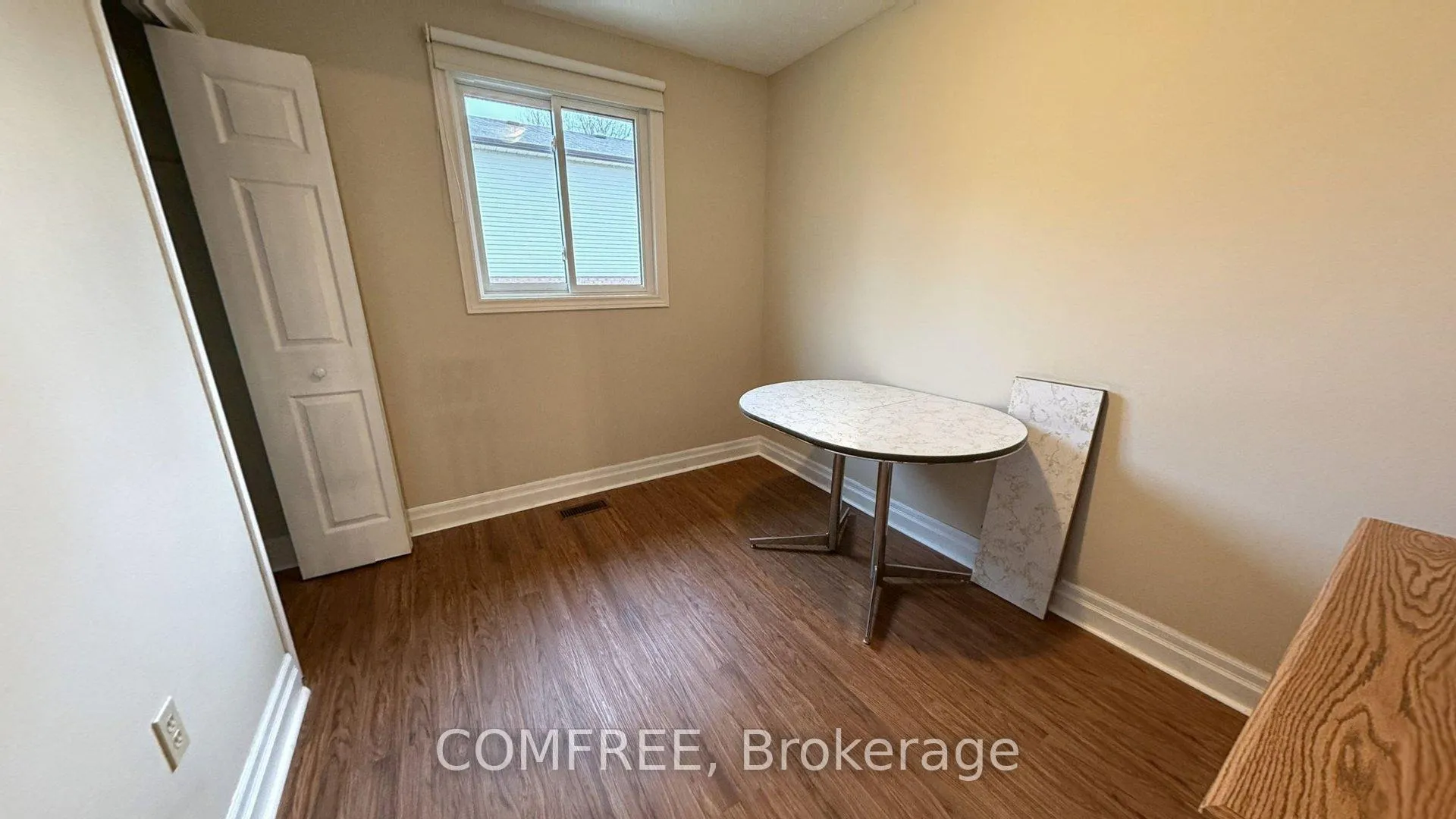 Photo 13 of 6387 Riall Street, Niagara Falls, Stamford — HOMEH