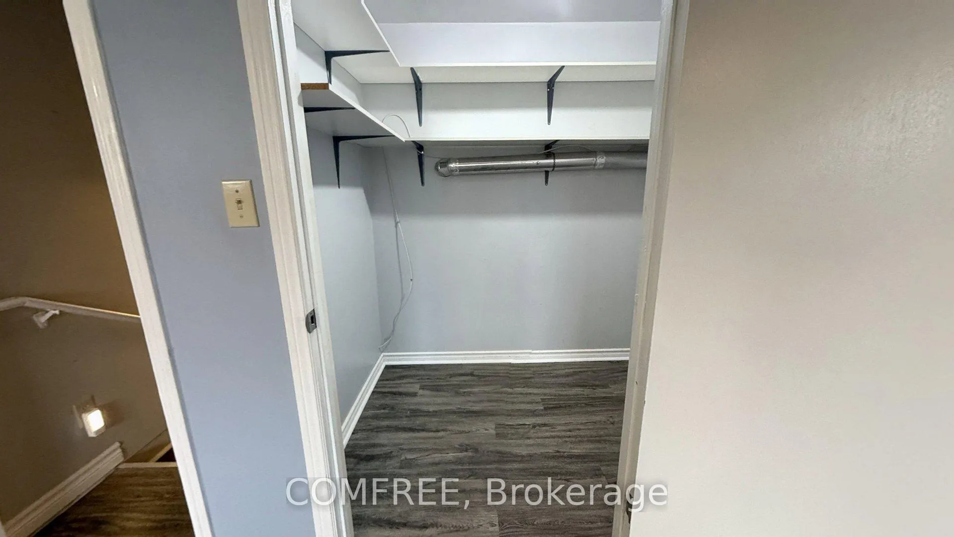 Photo 18 of 6387 Riall Street, Niagara Falls, Stamford — HOMEH