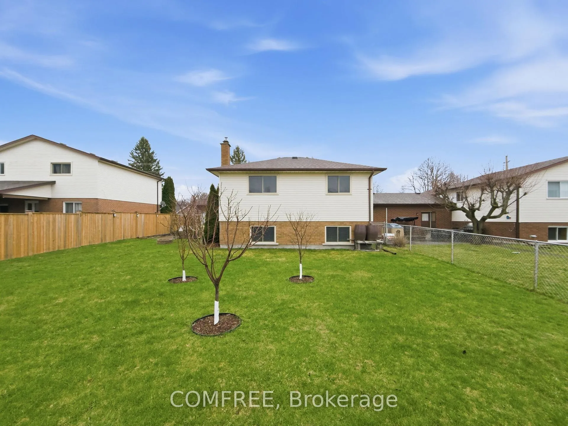 Photo 24 of 6387 Riall Street, Niagara Falls, Stamford — HOMEH