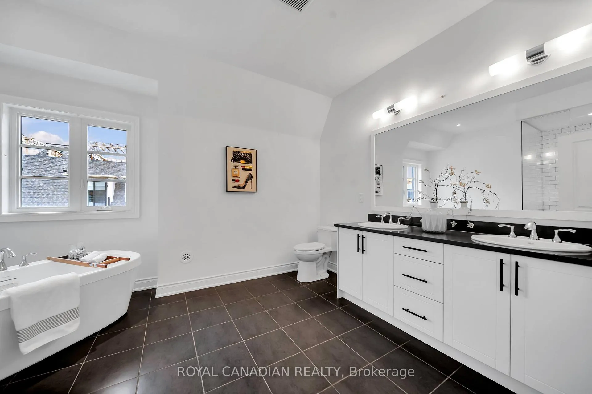 Photo 30 of Unit 29, 20 Lunar Crescent, Mississauga, Streetsville — HOMEH