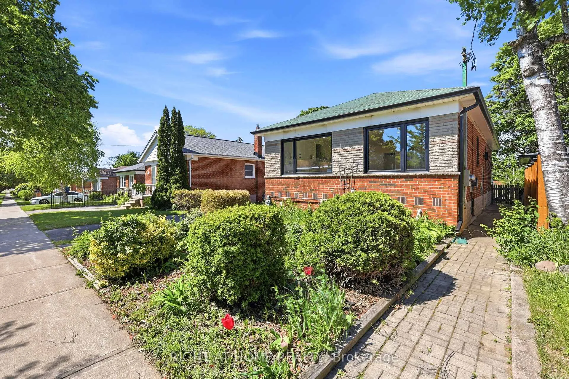 Photo 1 of 36 Vauxhall Drive, Scarborough, Dorset Park — HOMEH