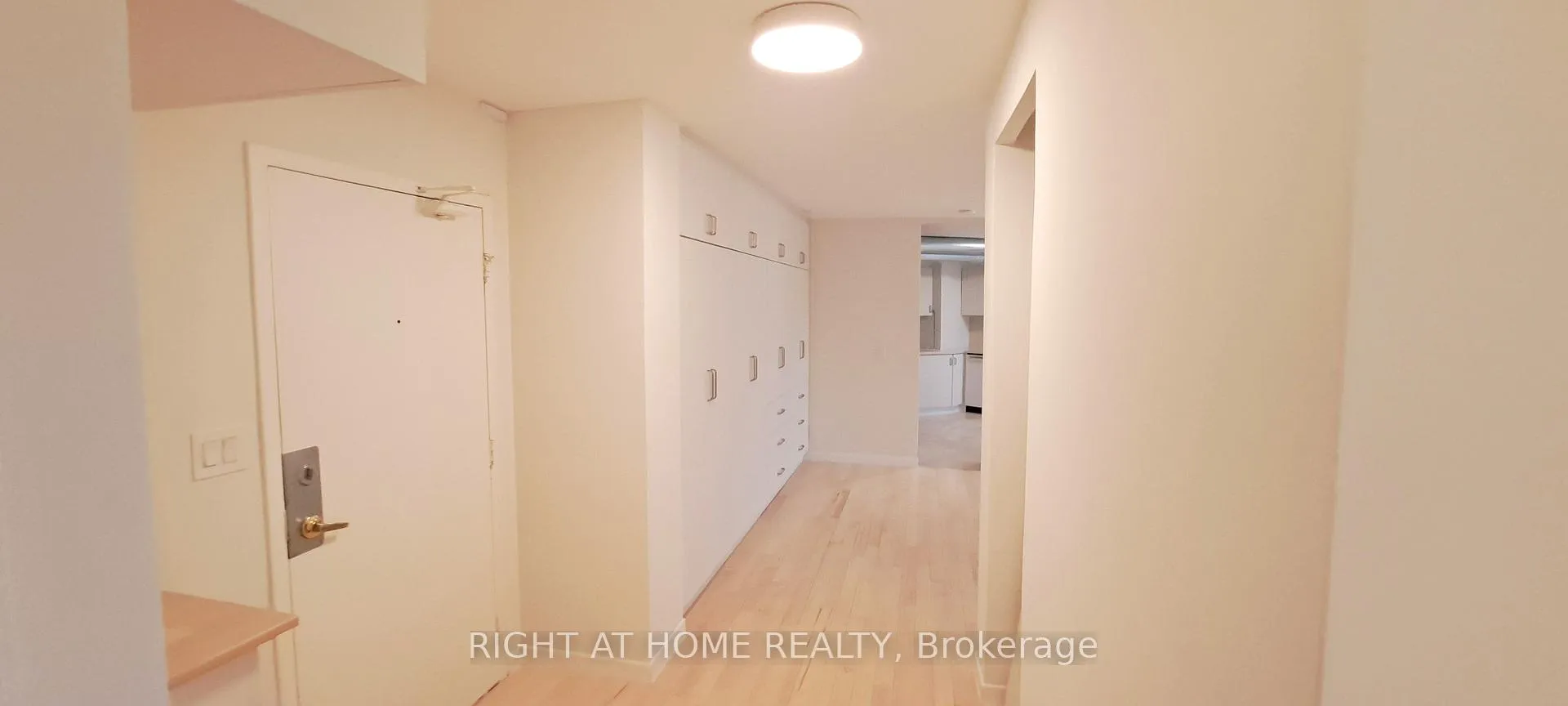 Photo 15 of Unit 3 (R1-3), 60 Pavane Linkway, Toronto, Flemingdon Park — HOMEH