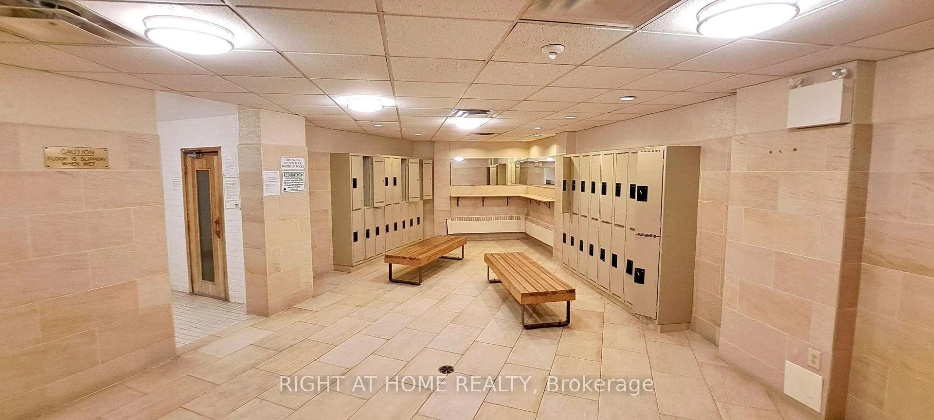 Photo 27 of Unit 3 (R1-3), 60 Pavane Linkway, Toronto, Flemingdon Park — HOMEH