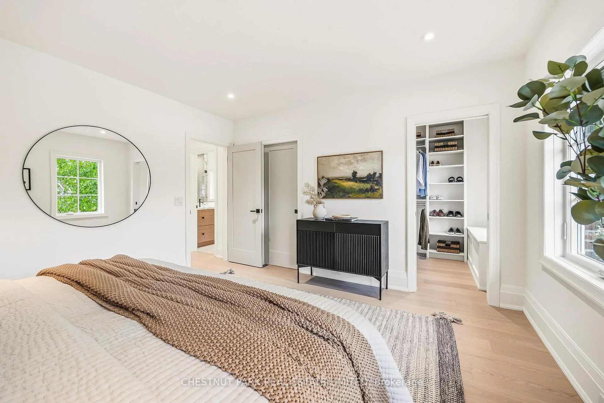 Photo 22 of 12 Glenview Avenue, Toronto, Lawrence Park South — HOMEH