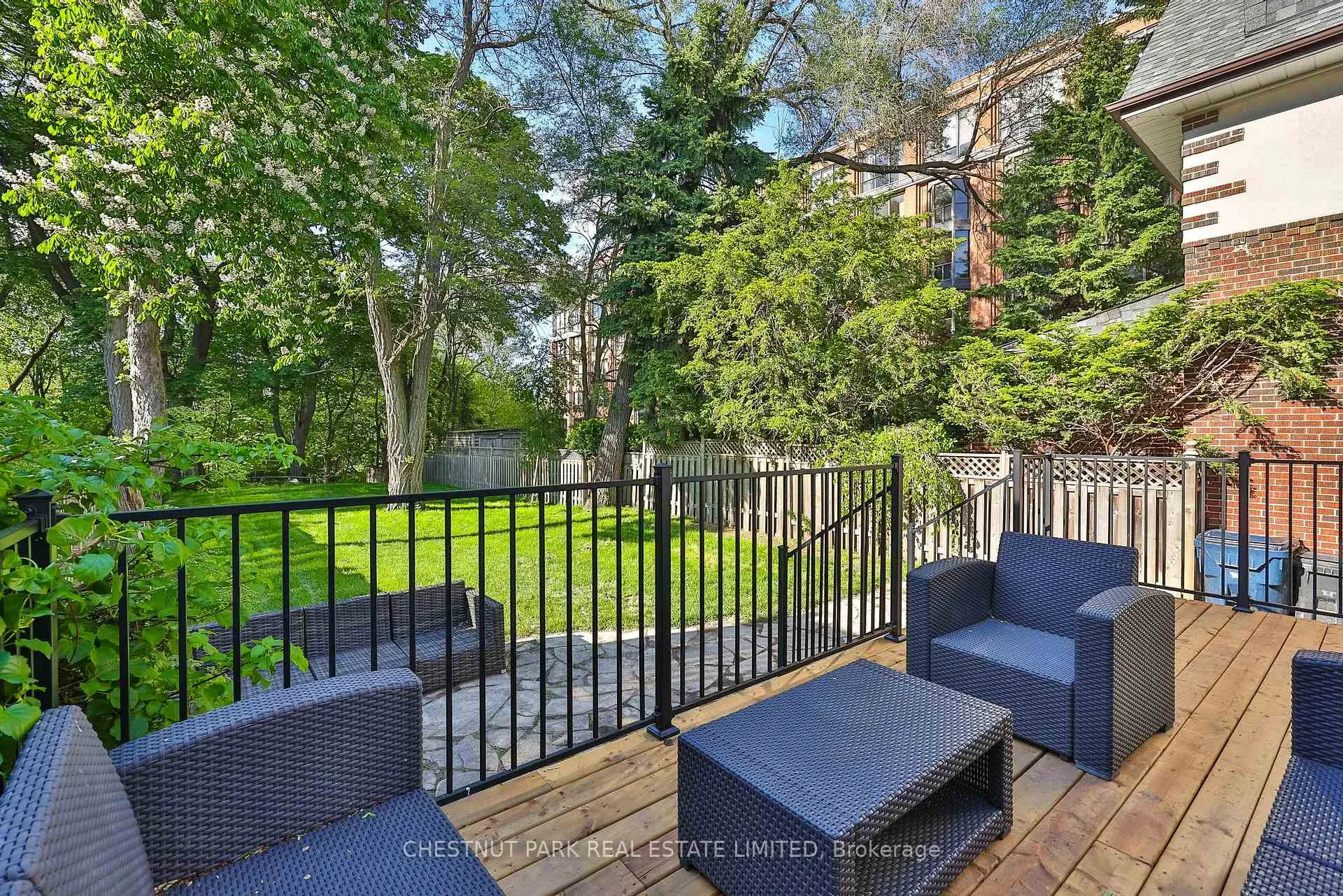 Photo 37 of 12 Glenview Avenue, Toronto, Lawrence Park South — HOMEH