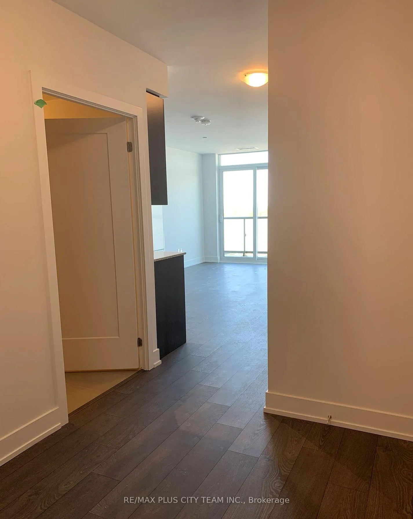 Photo 2 of Unit 717, 2550 Simcoe Street N, Oshawa, Windfields — HOMEH