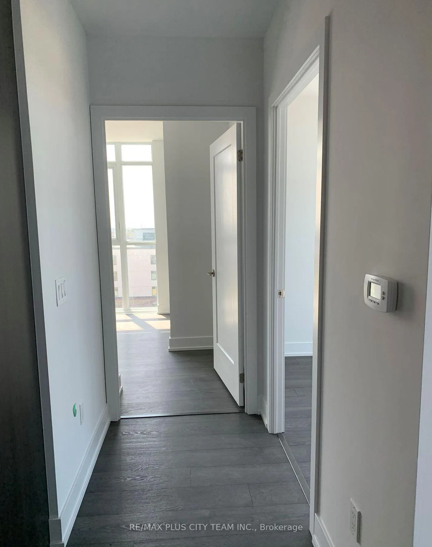 Photo 7 of Unit 717, 2550 Simcoe Street N, Oshawa, Windfields — HOMEH