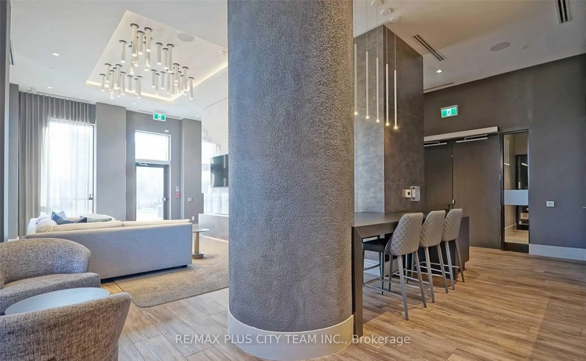 Photo 16 of Unit 717, 2550 Simcoe Street N, Oshawa, Windfields — HOMEH