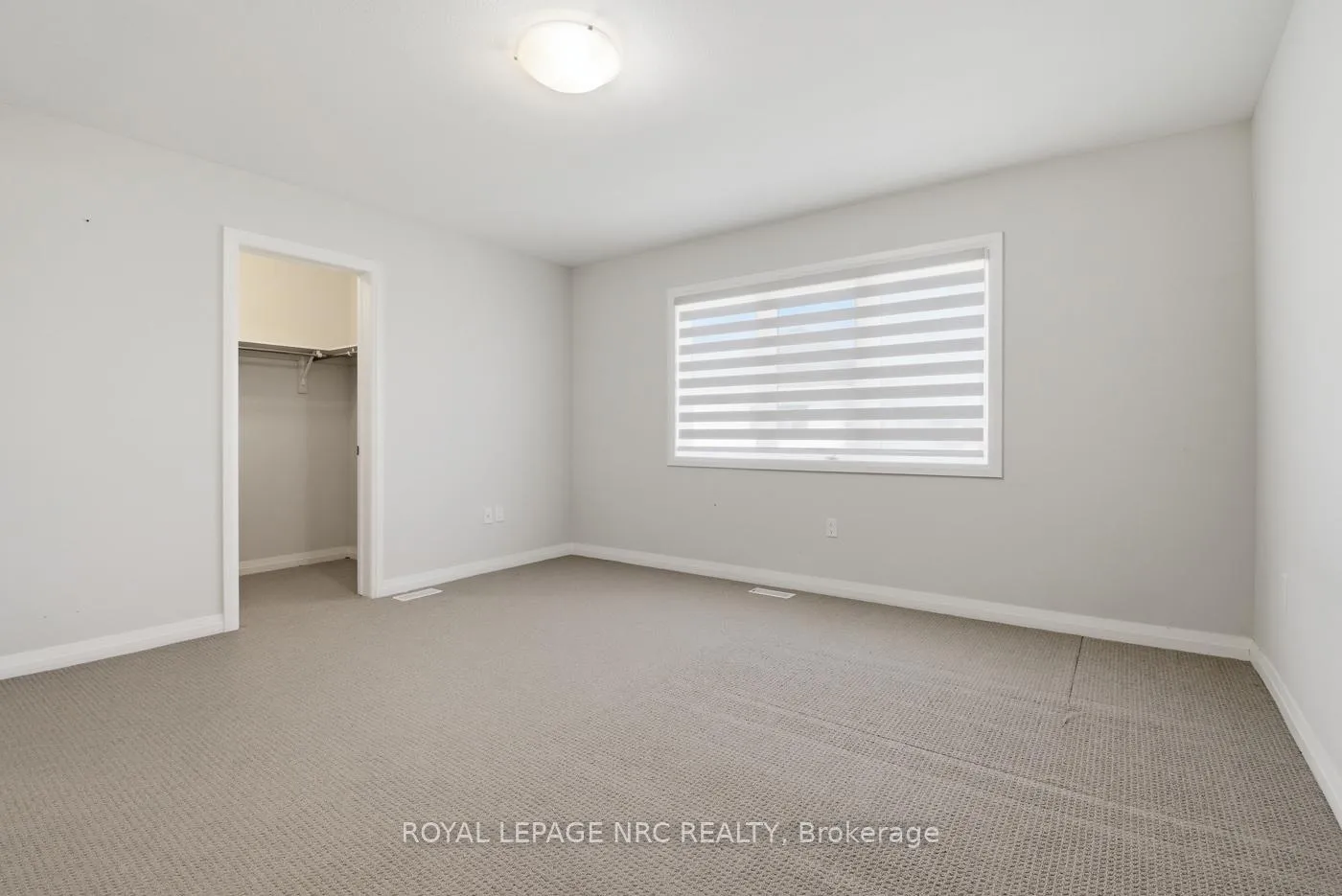 Photo 23 of 7437 Jonathan Drive, Niagara Falls, Brown — HOMEH