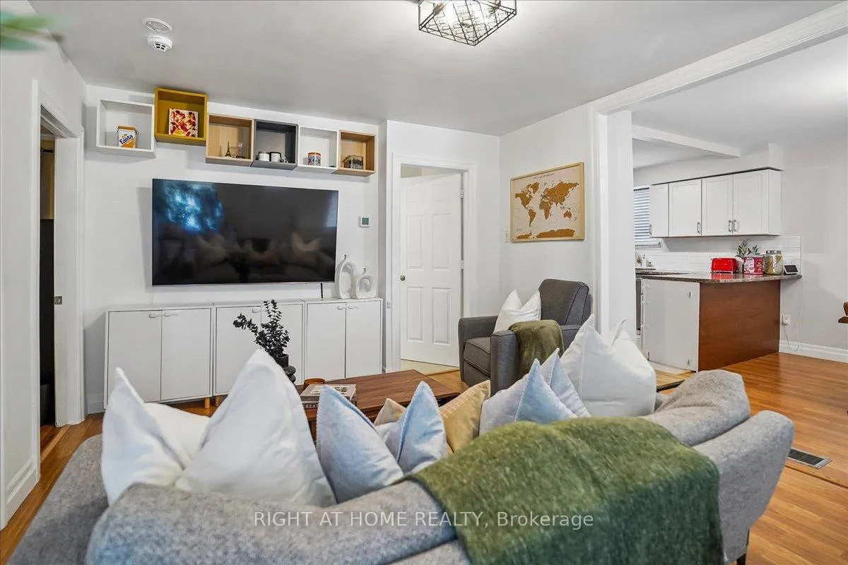 Photo 7 of 809 Rowena Street, Oshawa, Lakeview — HOMEH