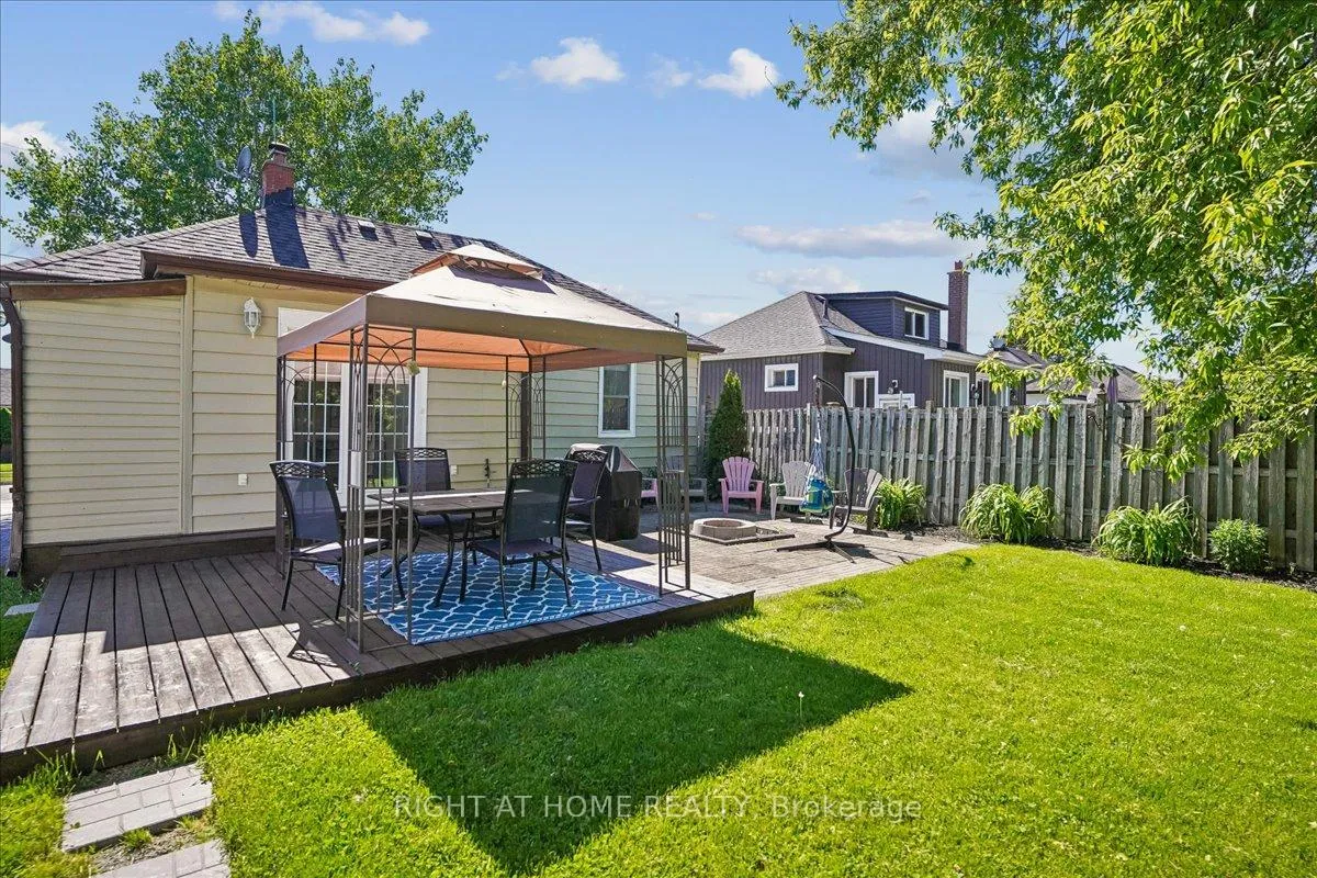Photo 28 of 809 Rowena Street, Oshawa, Lakeview — HOMEH