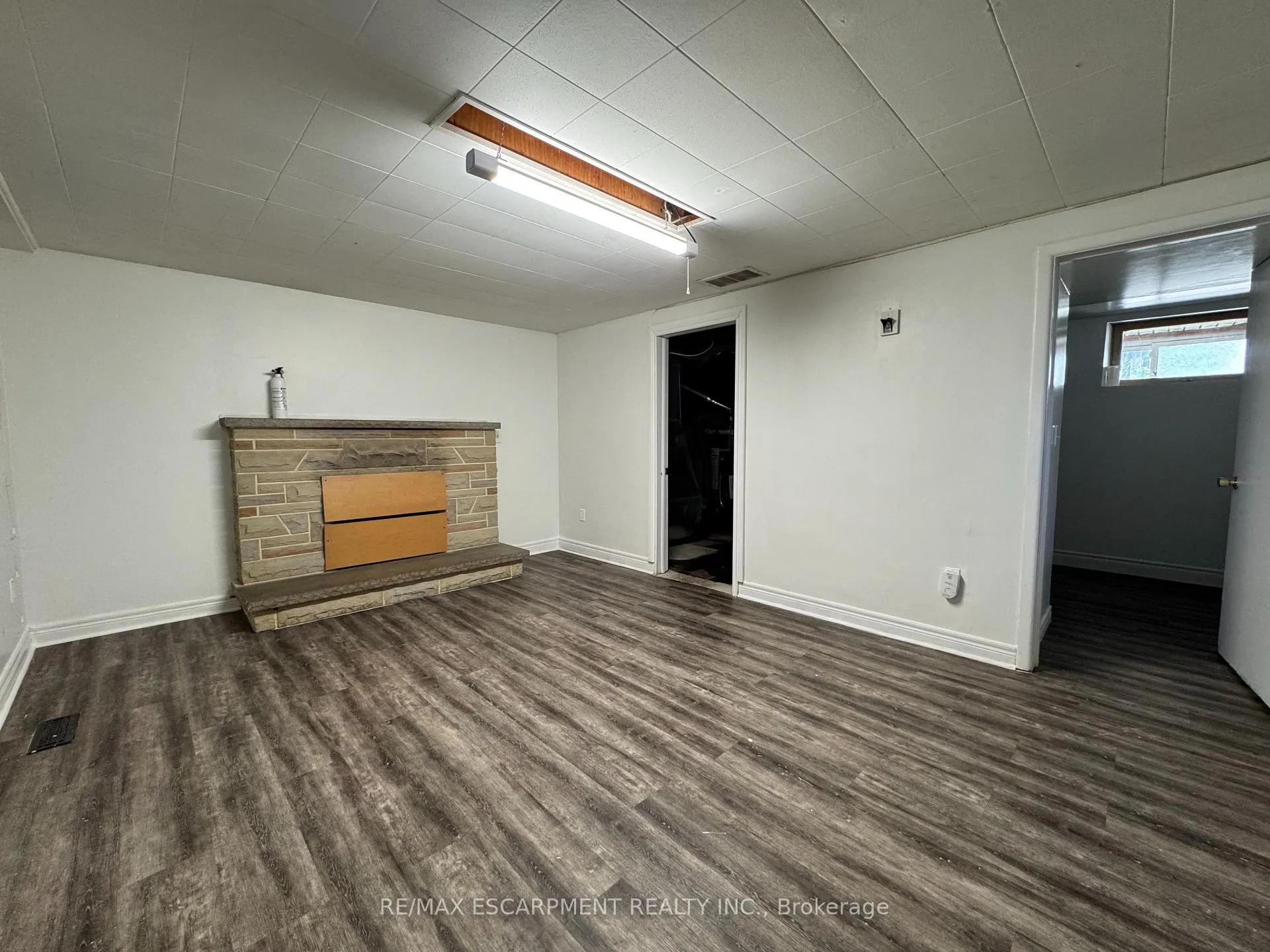 Photo 14 of 71 Hoover Crescent, Hamilton, Balfour — HOMEH