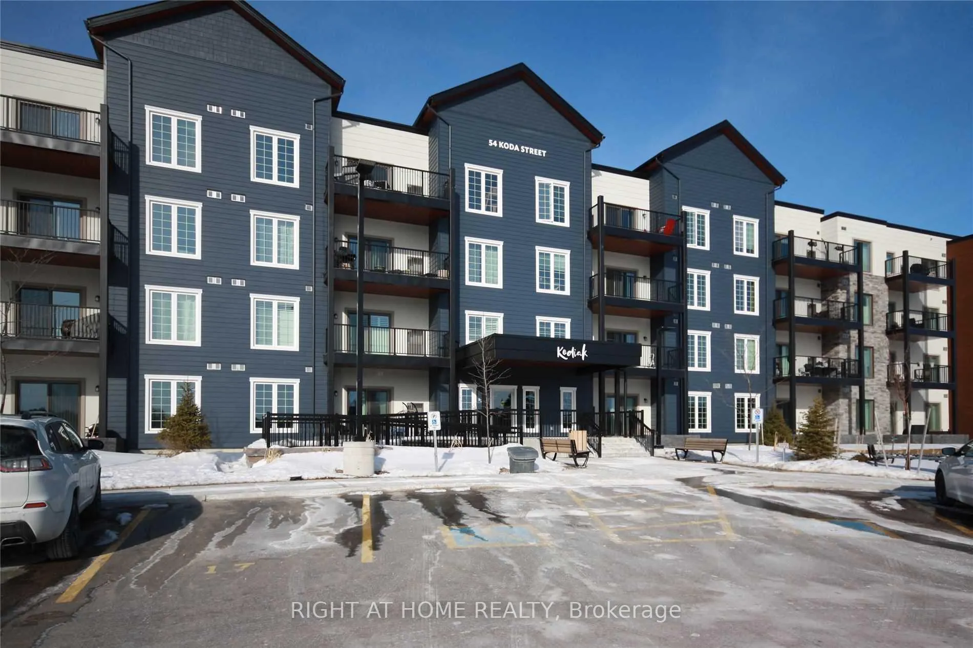 Photo 1 of Unit 407, 54 Koda Street, Barrie, Rural Barrie Southwest — HOMEH