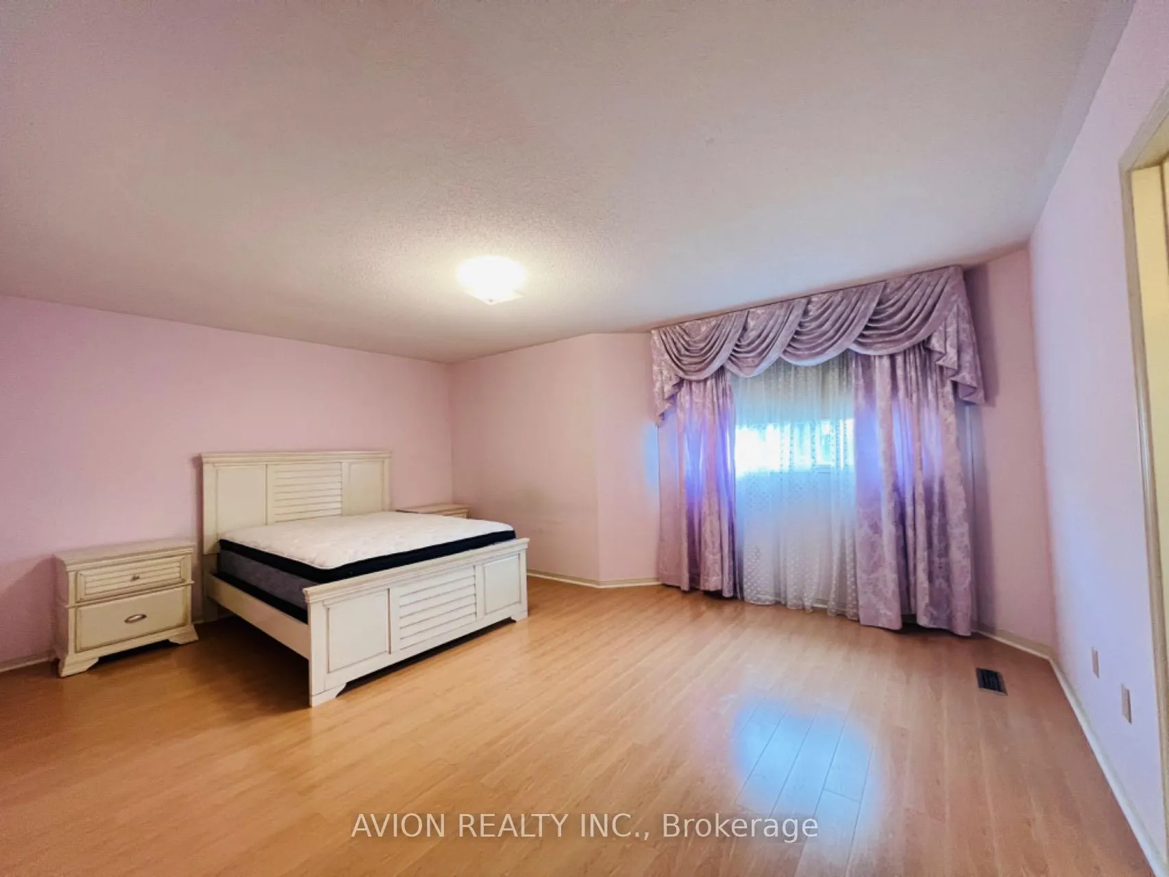 Front of Unit Masterbedroom, 15 Cantertrot Court