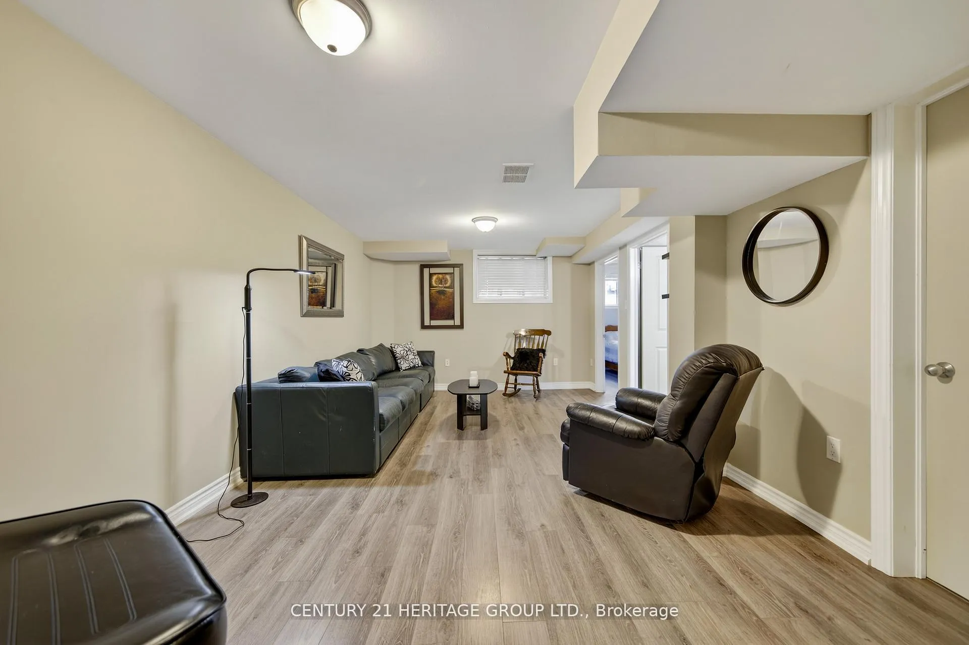 Photo 24 of 59 Kingsmere Crescent, New Tecumseth, Alliston — HOMEH