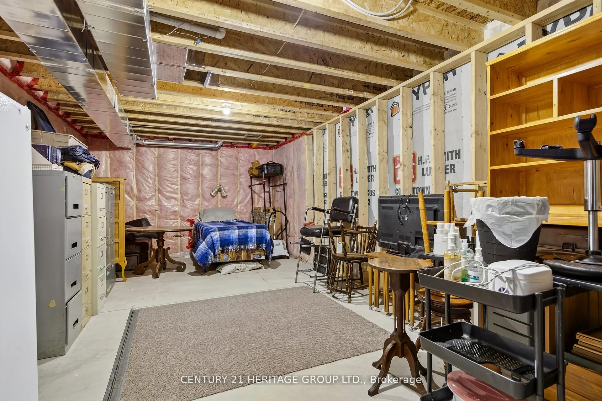 Photo 31 of 59 Kingsmere Crescent, New Tecumseth, Alliston — HOMEH
