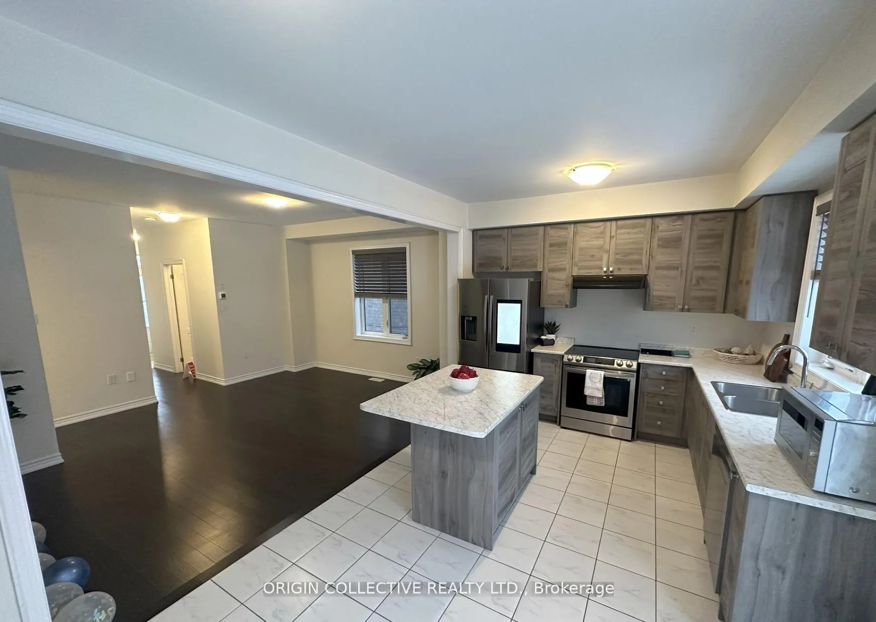 Photo 11 of 4 Amos Ave E, Brantford, Shellard Lane — HOMEH