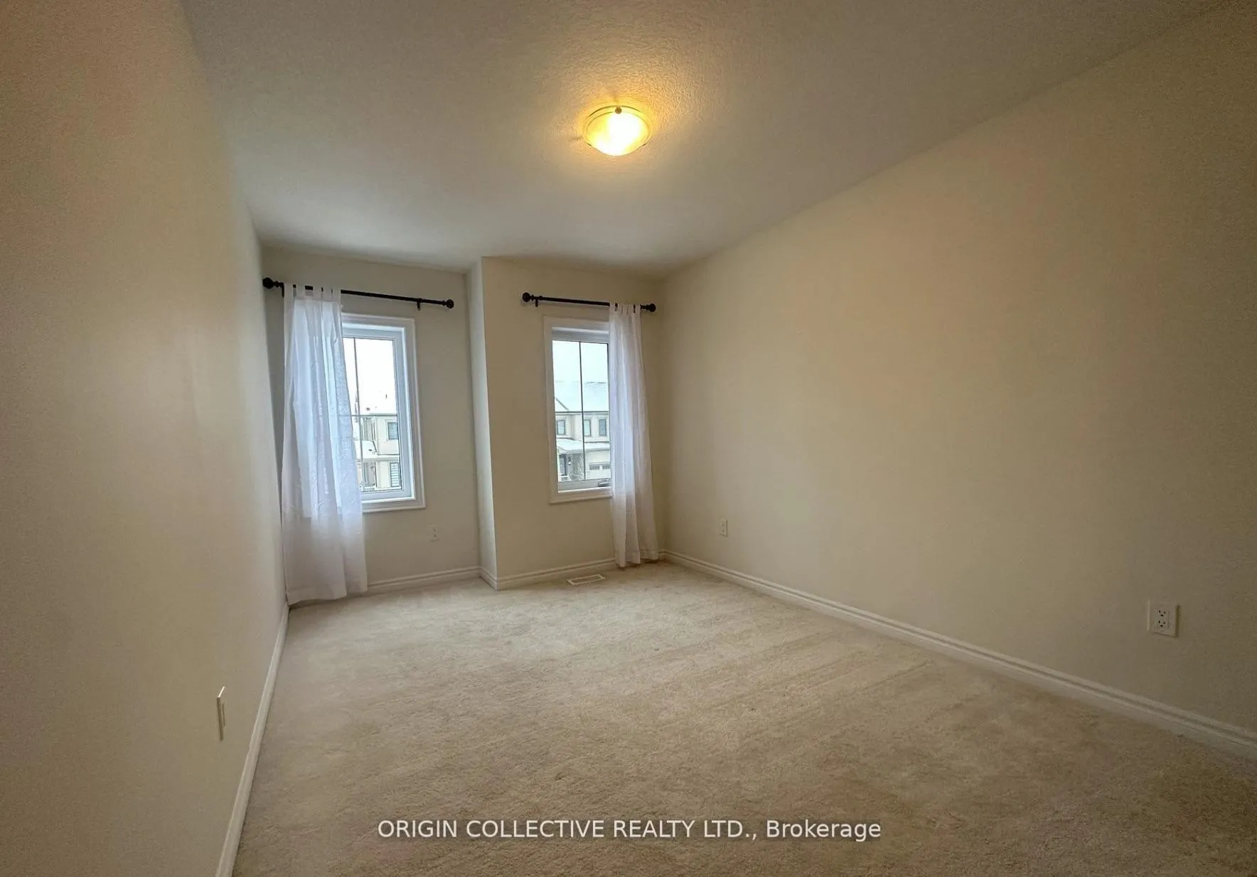 Photo 20 of 4 Amos Ave E, Brantford, Shellard Lane — HOMEH