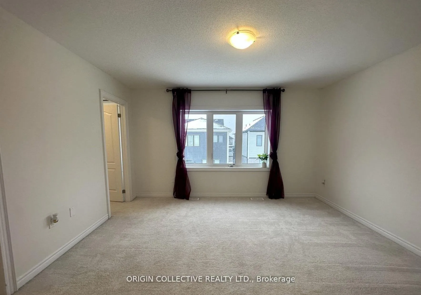 Photo 23 of 4 Amos Ave E, Brantford, Shellard Lane — HOMEH