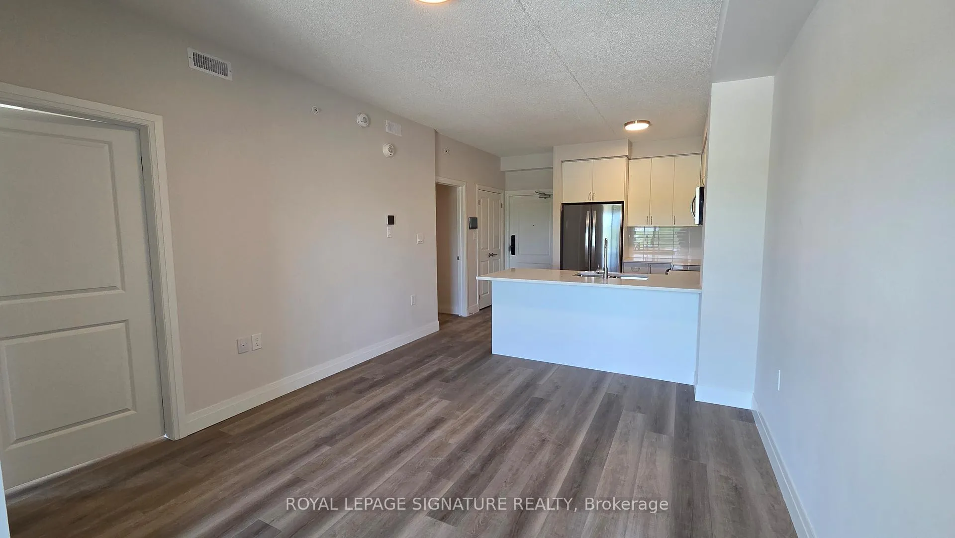 Photo 5 of Unit #603, 6415 Regional Rd 25, Milton, Coates — HOMEH