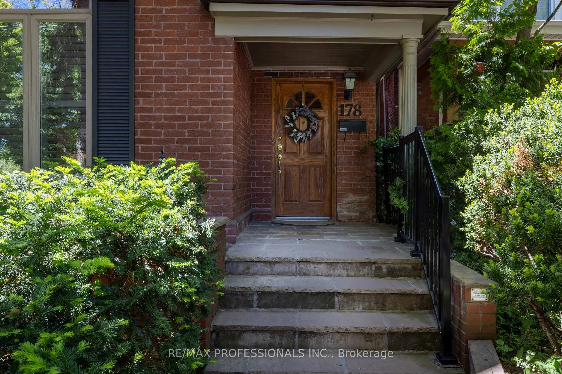 Photo 2 of 178 Oakmount Road, Toronto, High Park North — HOMEH