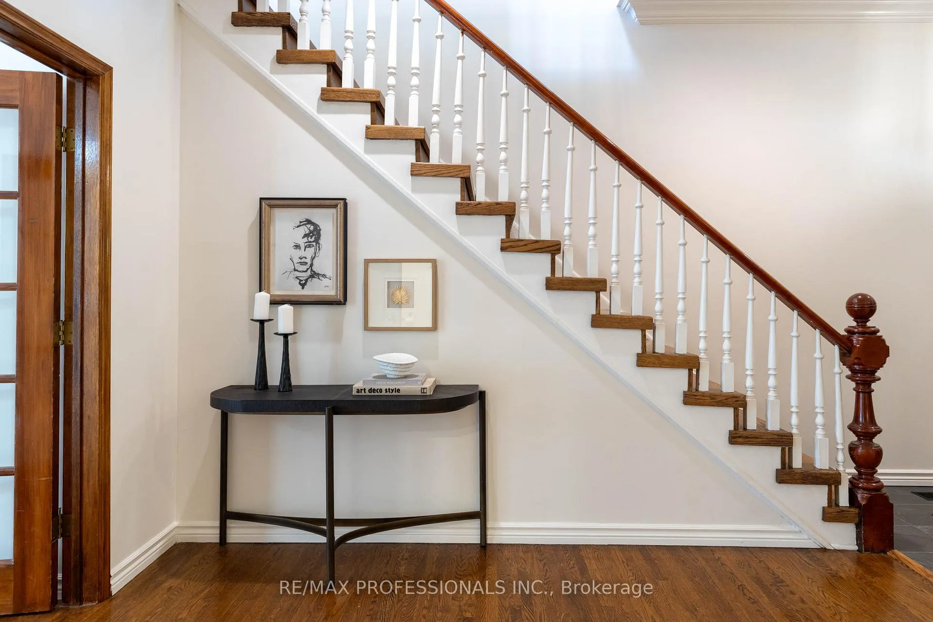 Photo 5 of 178 Oakmount Road, Toronto, High Park North — HOMEH