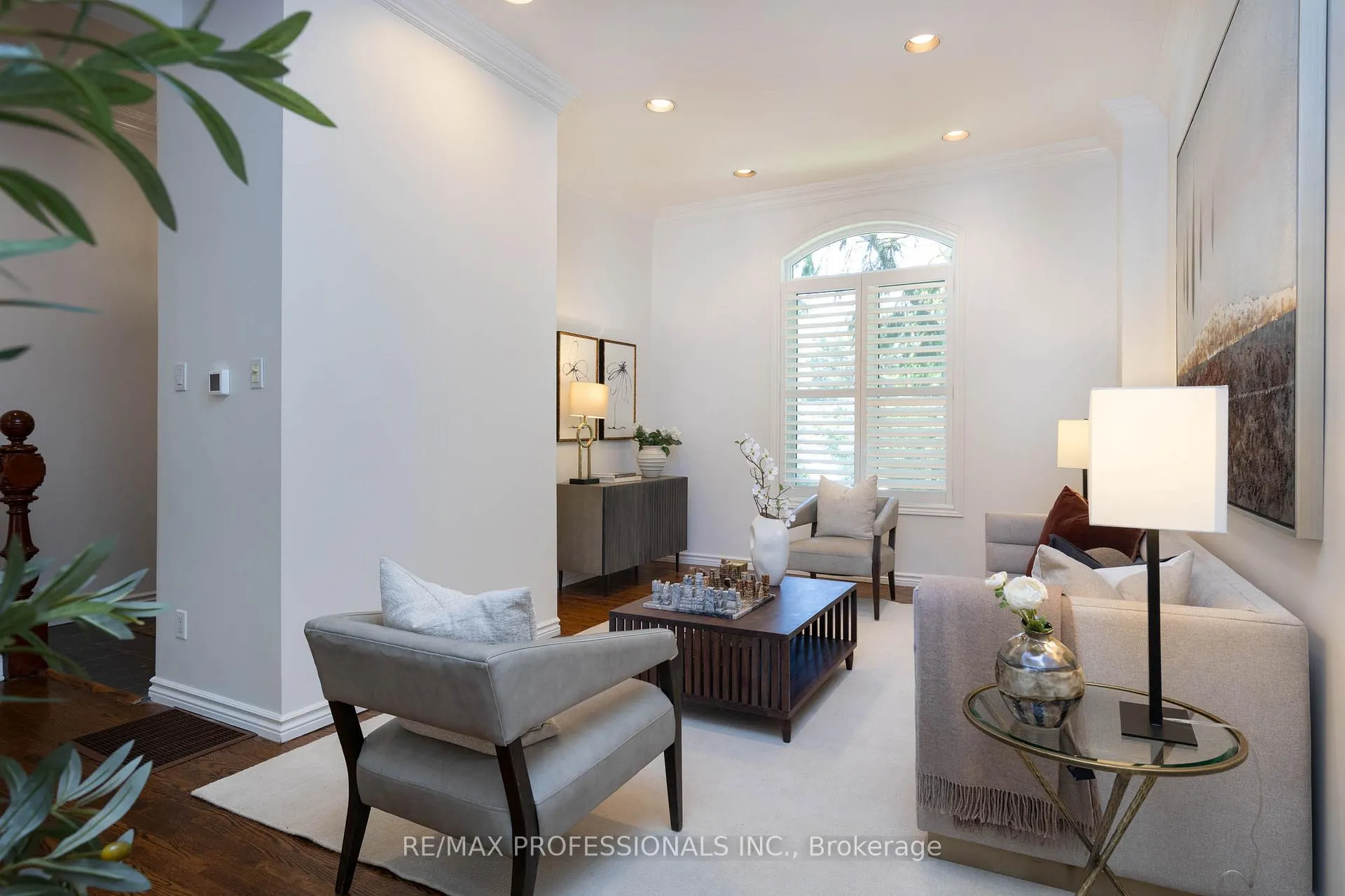 Photo 6 of 178 Oakmount Road, Toronto, High Park North — HOMEH