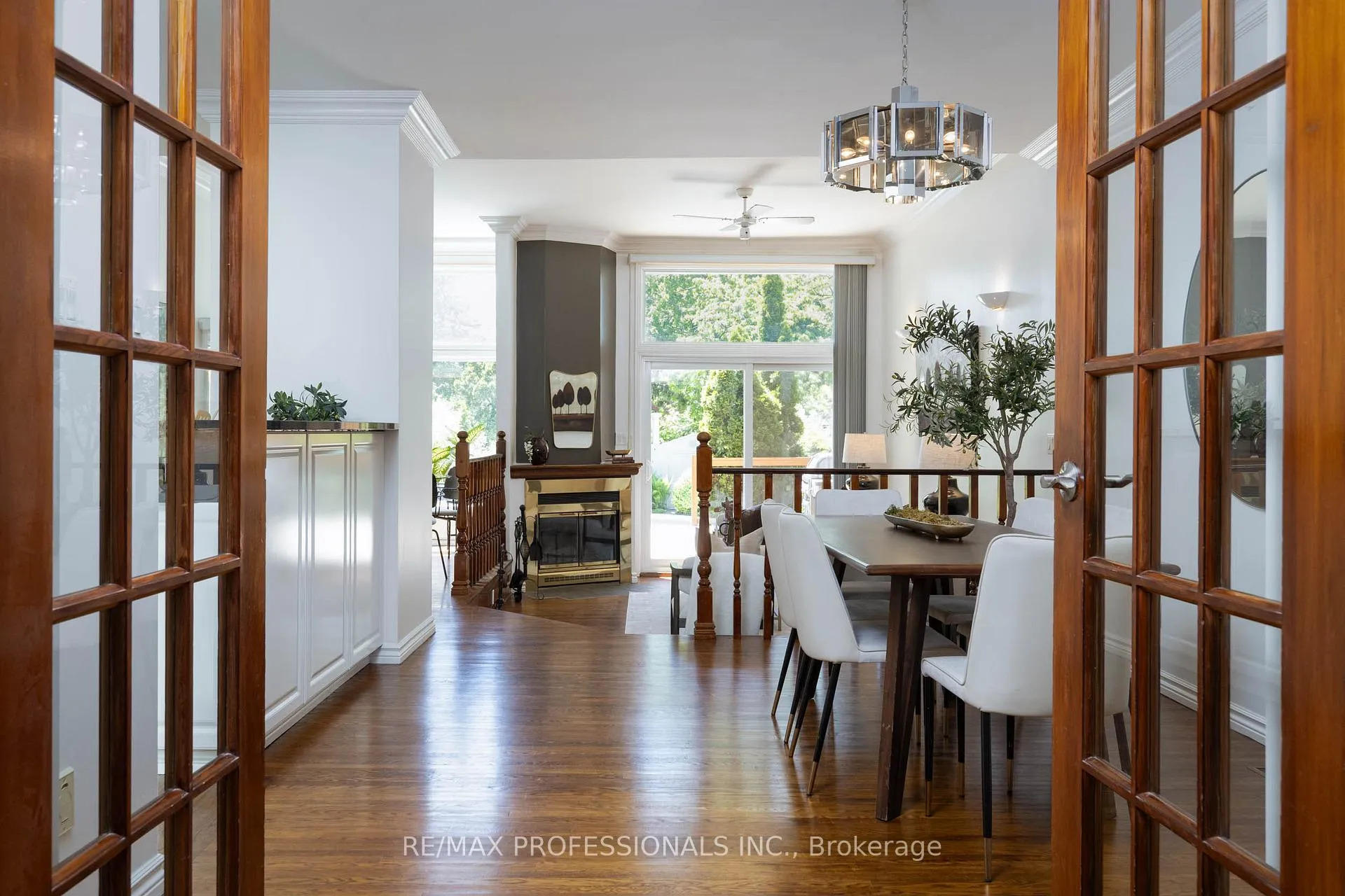 Photo 8 of 178 Oakmount Road, Toronto, High Park North — HOMEH