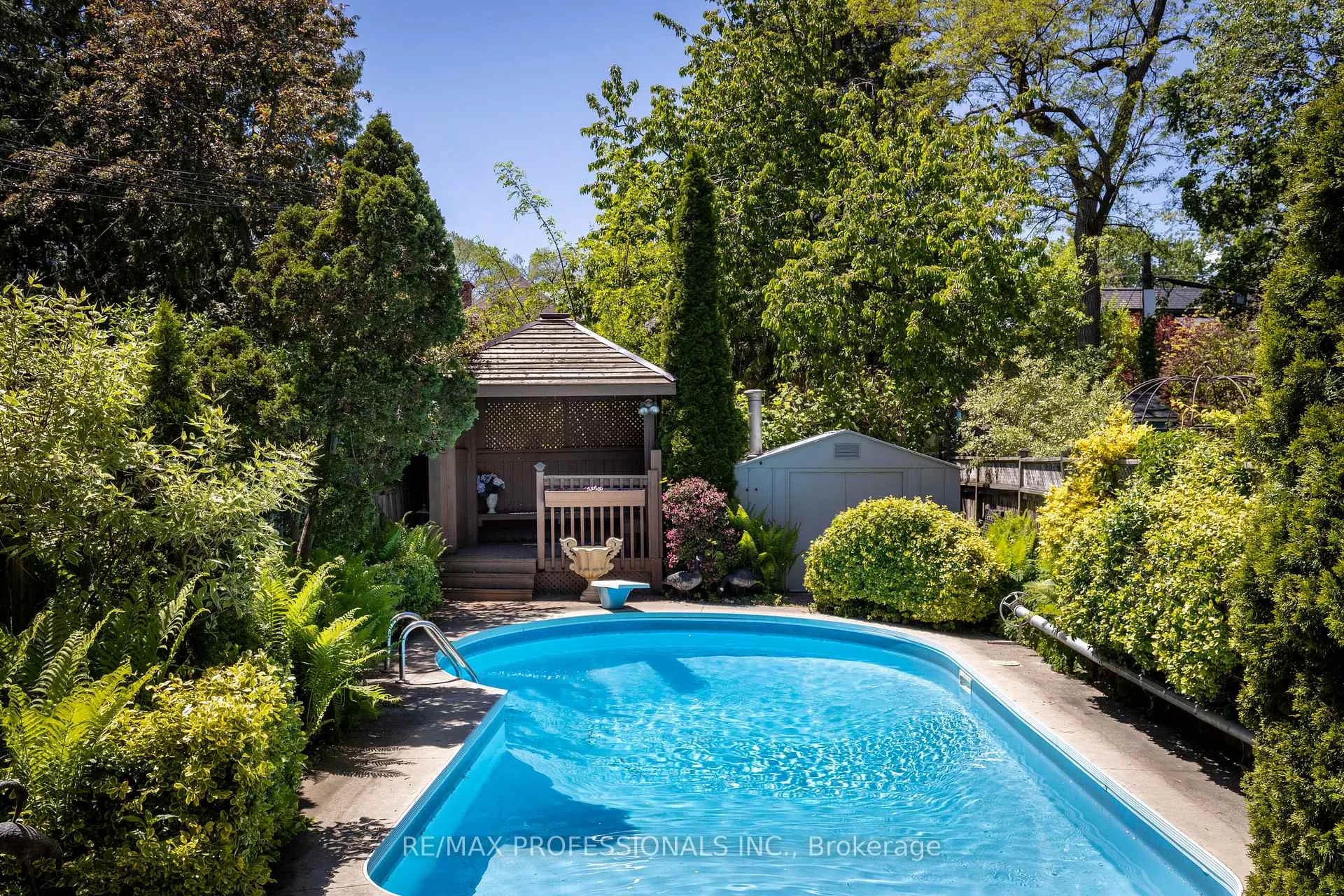 Photo 40 of 178 Oakmount Road, Toronto, High Park North — HOMEH