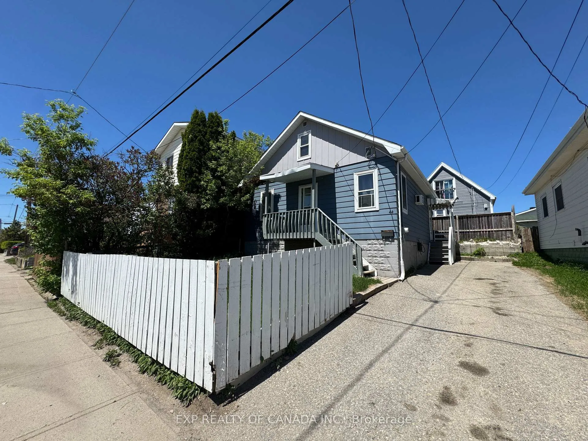 Front of 44 Way Avenue