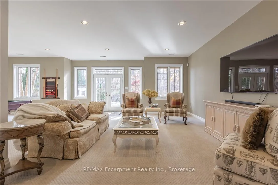 Photo 22 of 1285 Beaufort Drive, Burlington, Tyandaga — HOMEH
