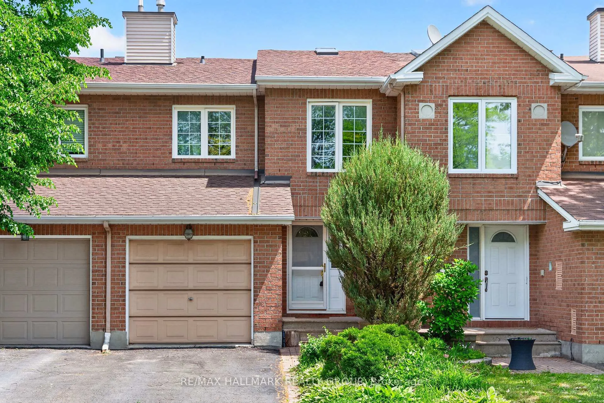 Photo 1 of 97 Flanders Street, Ottawa, Barrhaven - Cedargrove/Fraserdale — HOMEH
