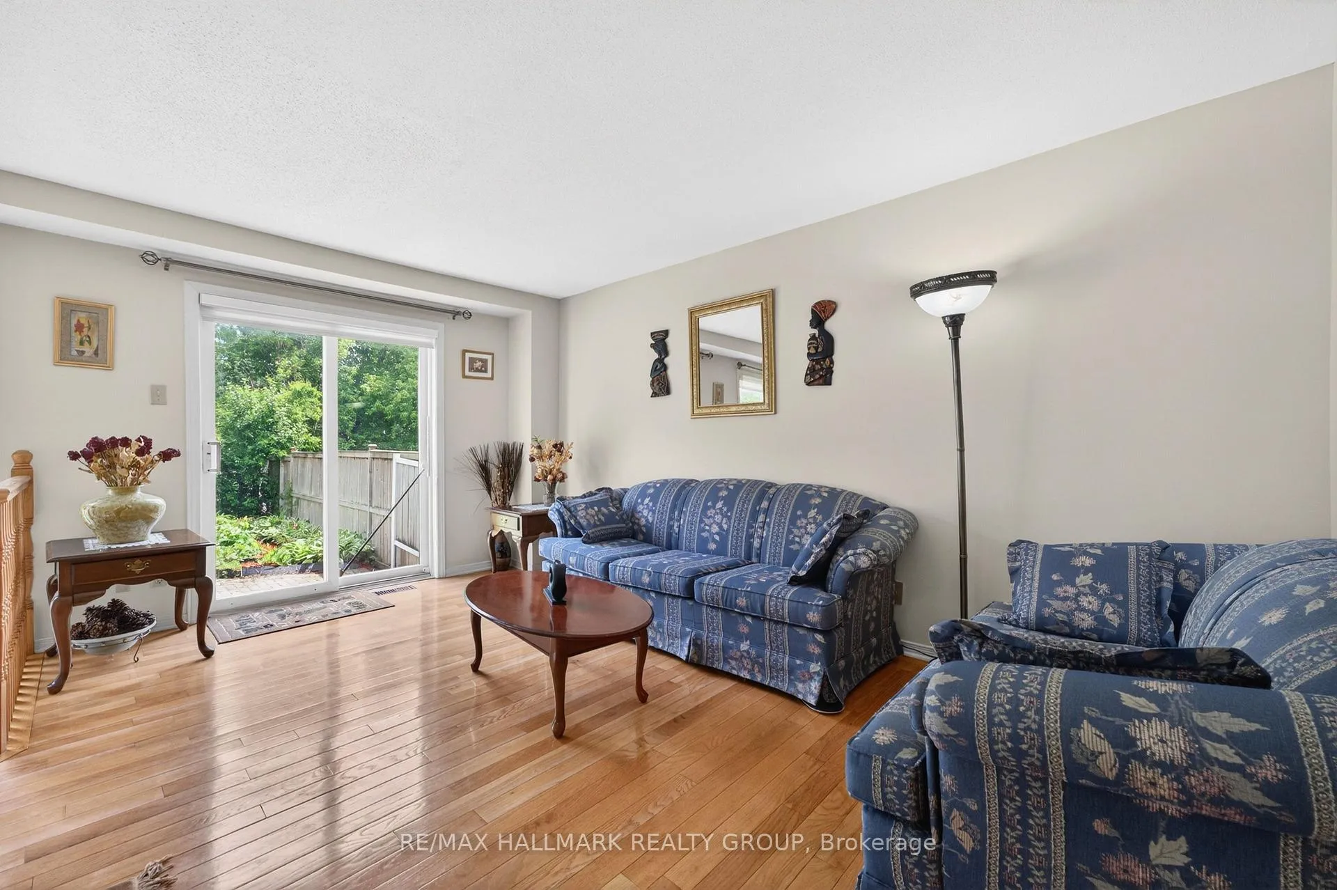 Photo 5 of 97 Flanders Street, Ottawa, Barrhaven - Cedargrove/Fraserdale — HOMEH