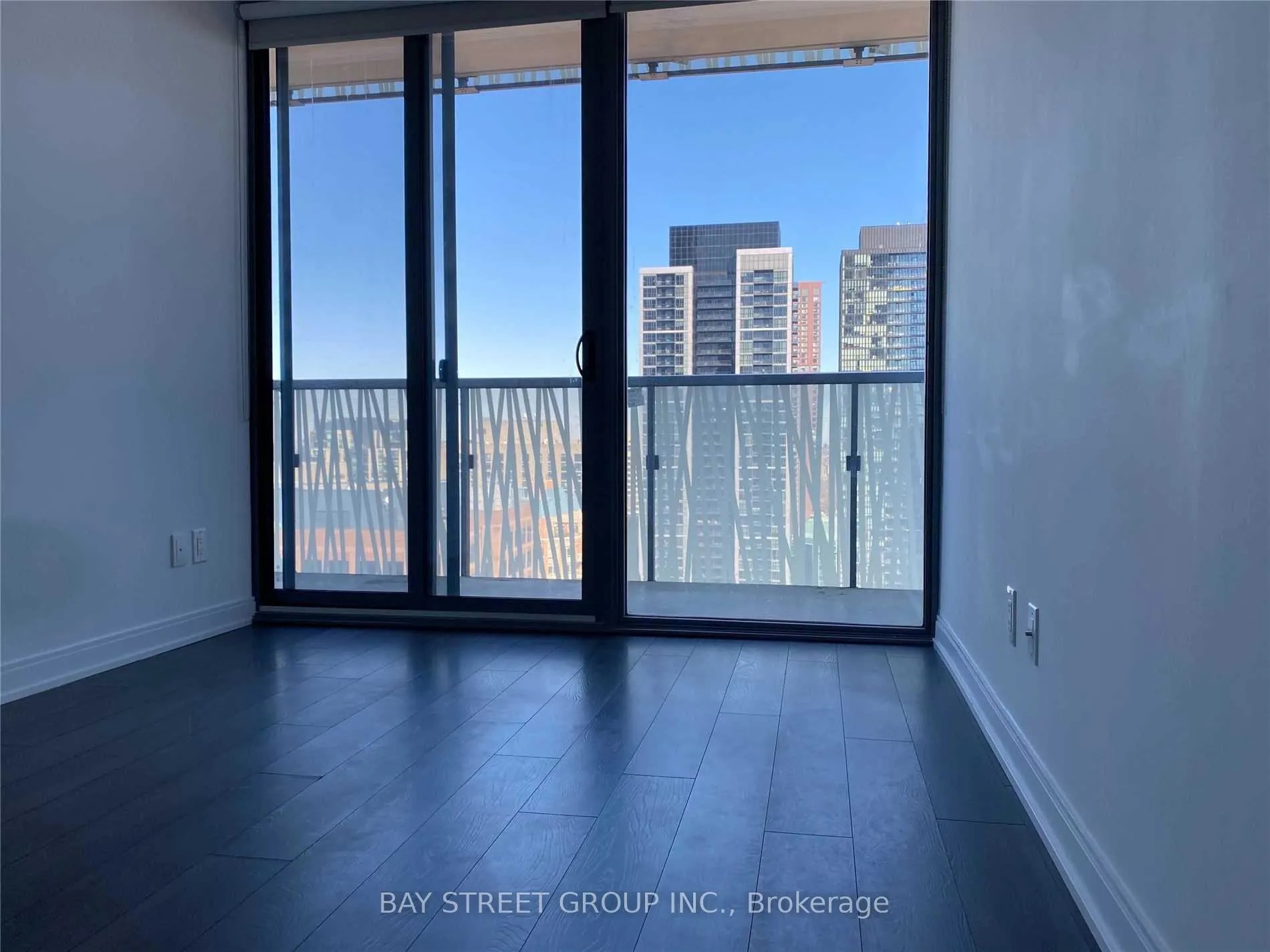 Photo 5 of Unit 2612, 50 Charles Street E, Toronto, Church-Yonge Corridor — HOMEH