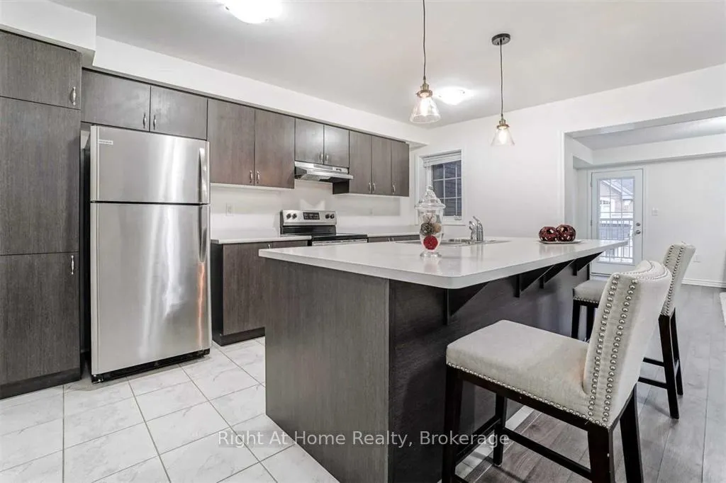 Photo 8 of 297 Murlock Heights, Milton, Ford — HOMEH