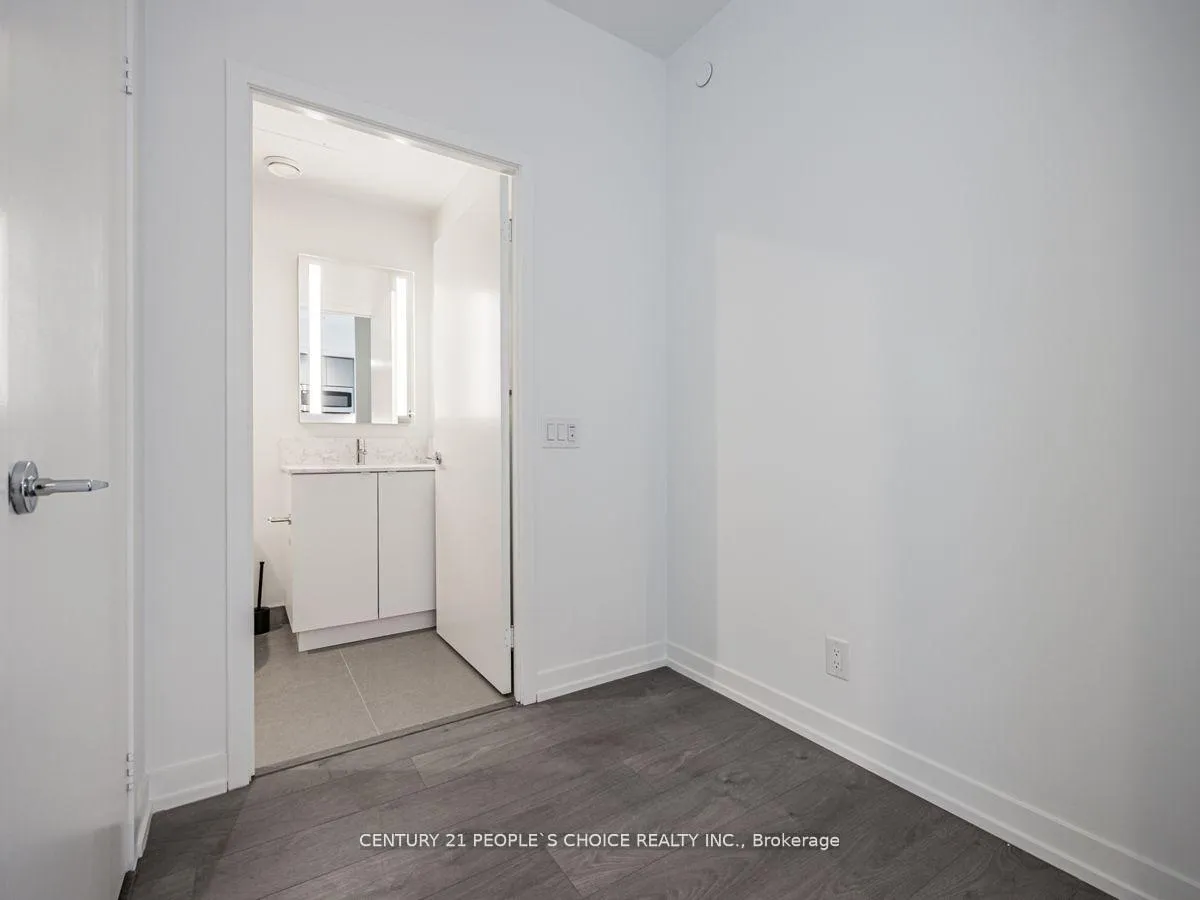 Photo 14 of Unit 713, 270 Dufferin Street, Toronto, South Parkdale — HOMEH
