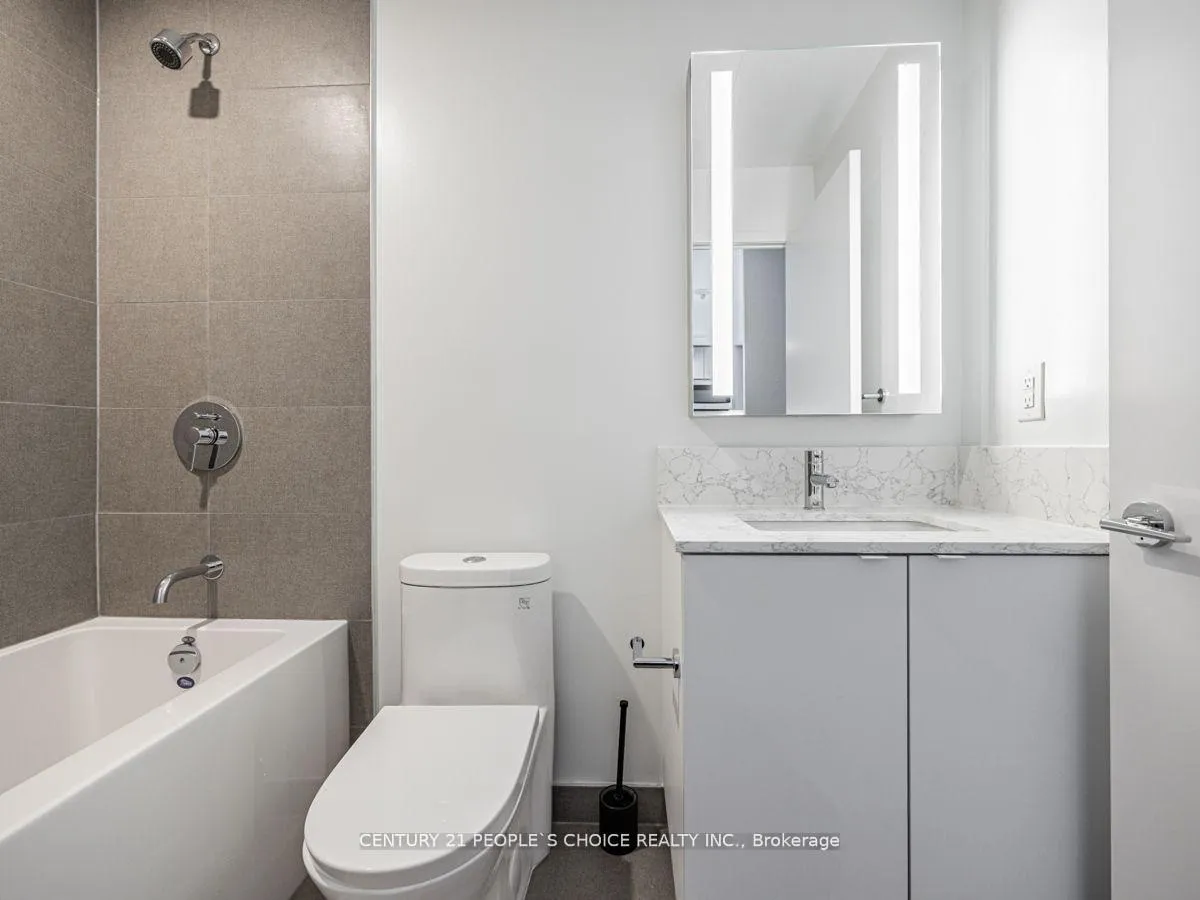 Photo 19 of Unit 713, 270 Dufferin Street, Toronto, South Parkdale — HOMEH