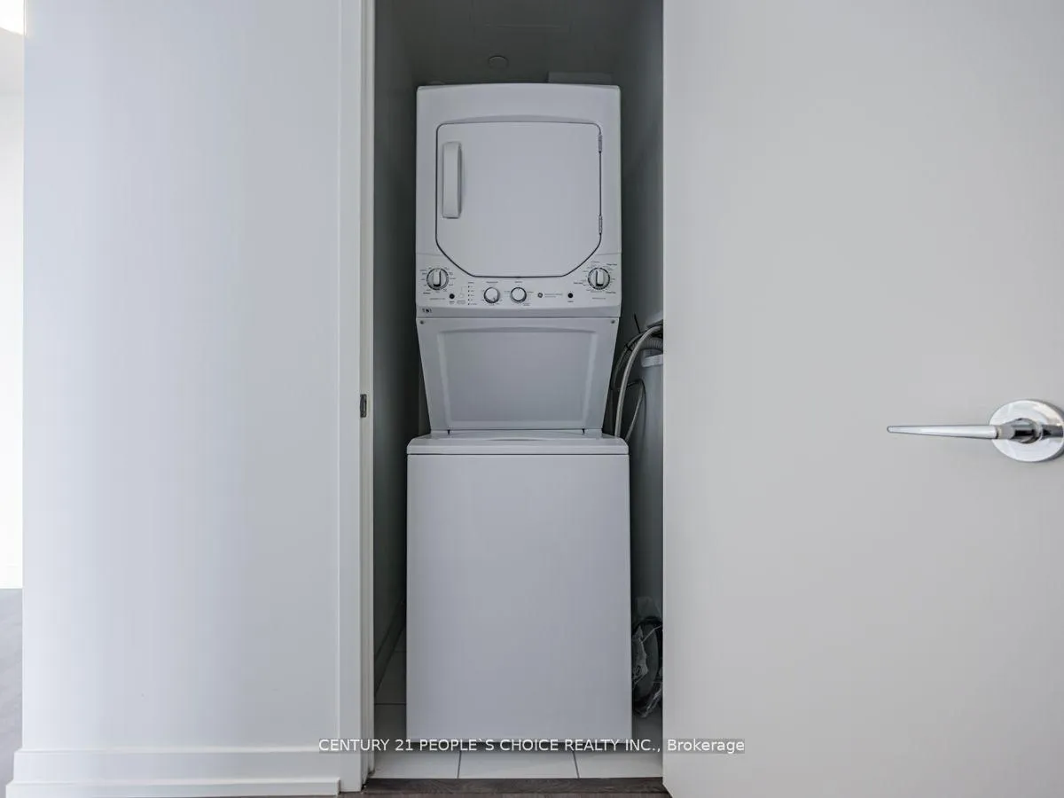 Photo 20 of Unit 713, 270 Dufferin Street, Toronto, South Parkdale — HOMEH