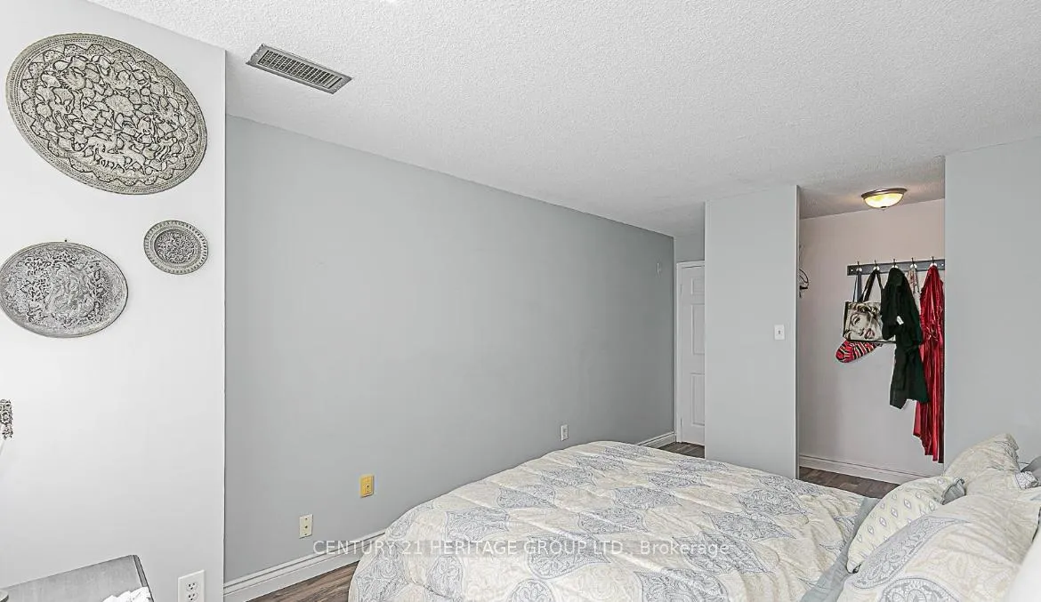 Photo 15 of Unit 1112, 270 Davis Drive, Newmarket, Central Newmarket — HOMEH