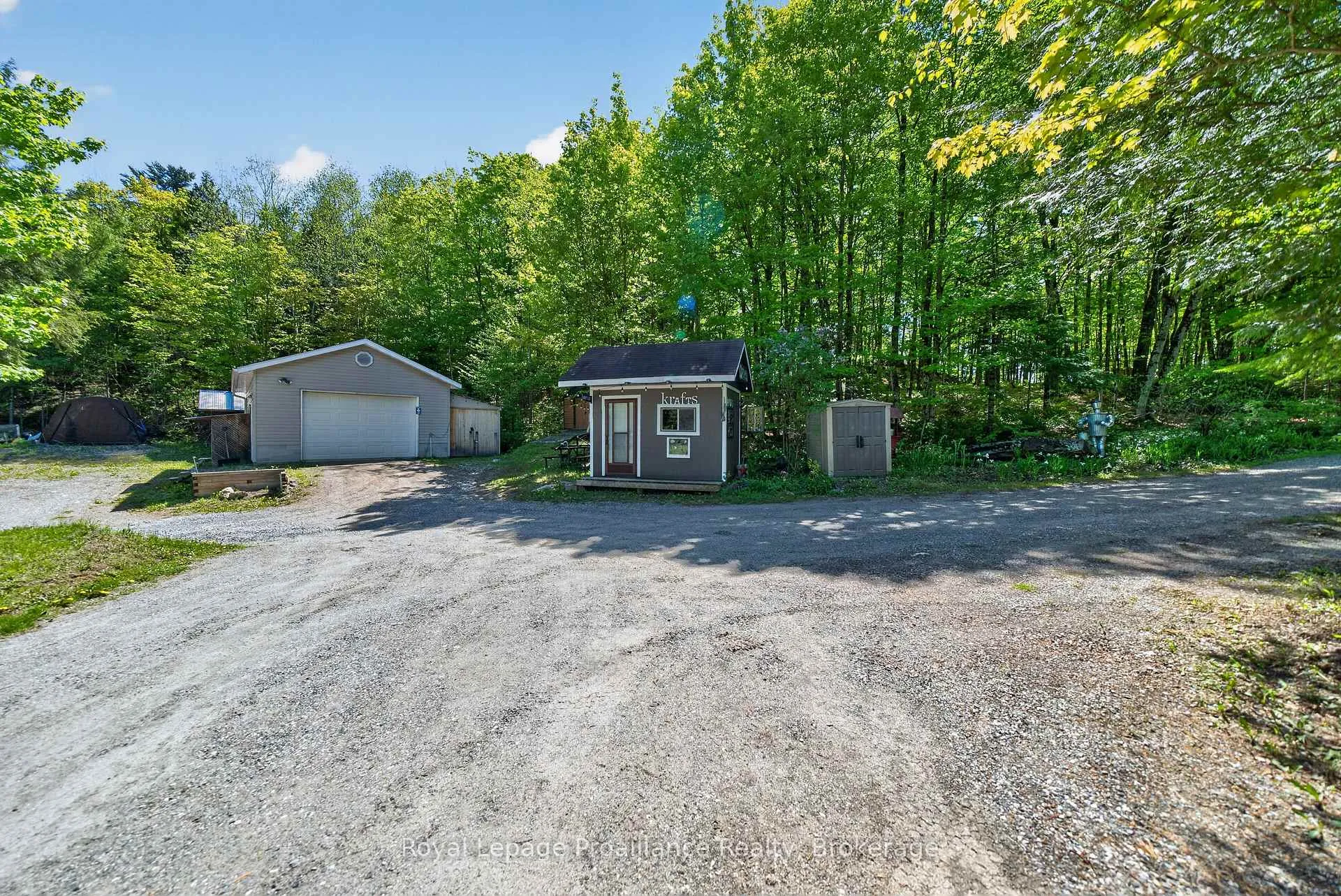 Photo 12 of 1084C Ridge Lane, Frontenac, Frontenac North — HOMEH
